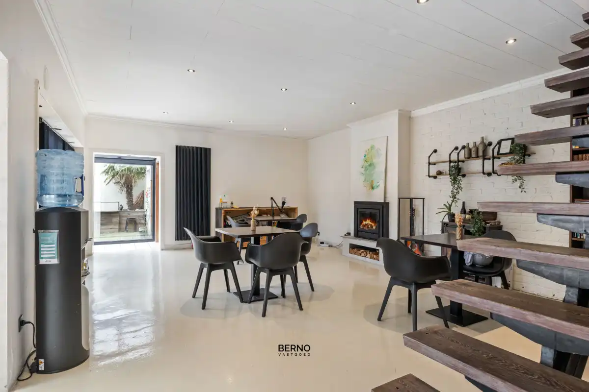 Veelzijdig pand met ruimte, rust en eindeloze mogelijkheden foto 6