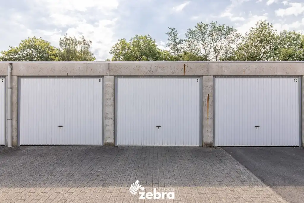 Goed onderhouden appartement met 3 slaapkamers in centrum Tielt! foto 26