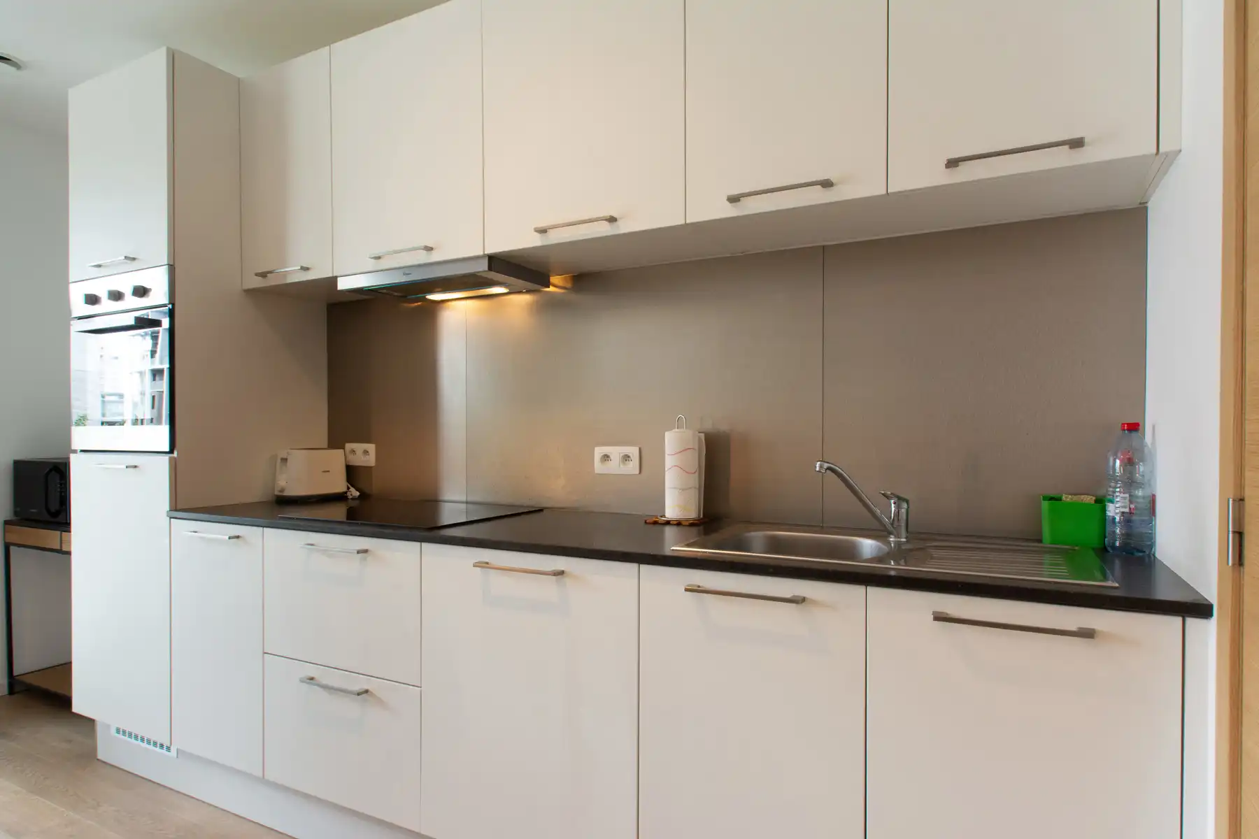 Gezellig 1-slaapkamer appartement met groot terras foto 6