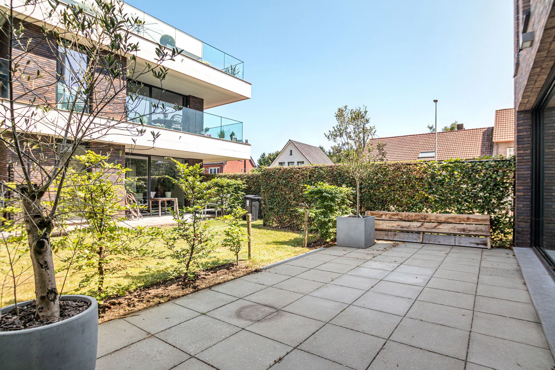 Gelijkvloers wonen in stijl: 128m², 3 slpks, 2 badk + tuin foto 21