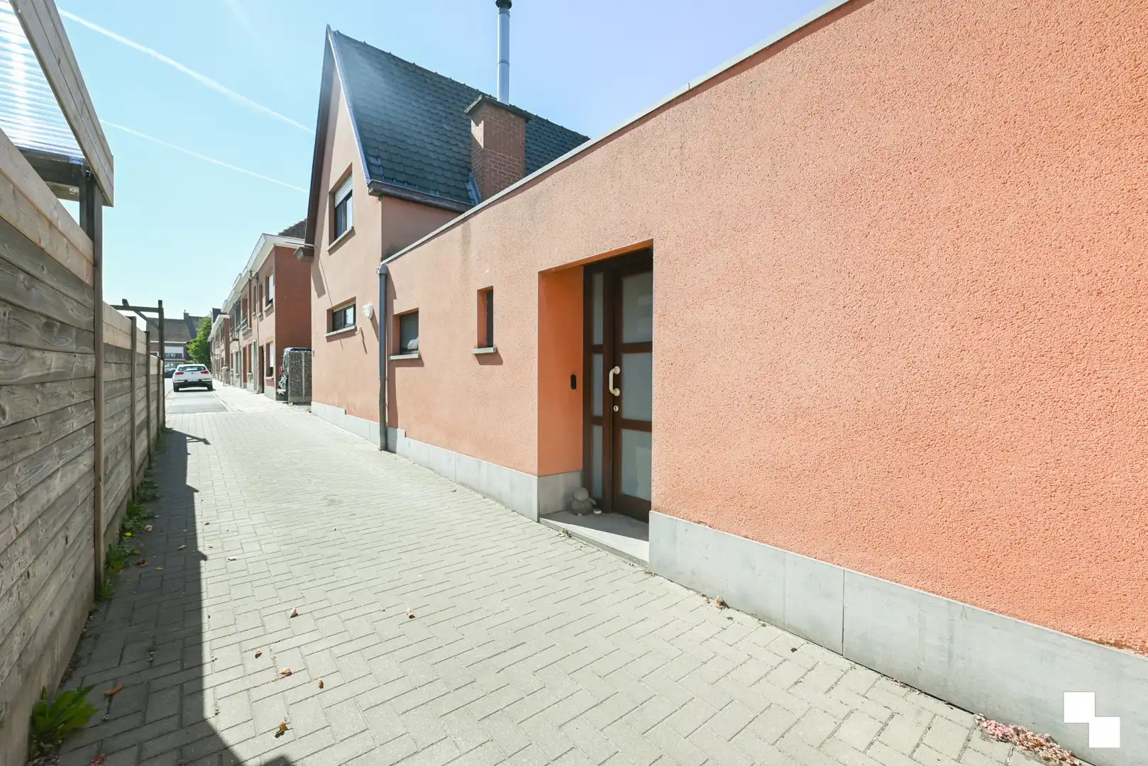 Ruime woonst met polyvalente ruimtes te Izegem foto 40