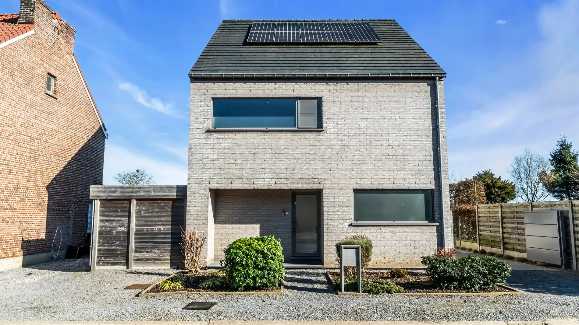 TIELT-WINGE - ruime & recente vrijstaande woning 6 slks foto {{pictureIndex}}