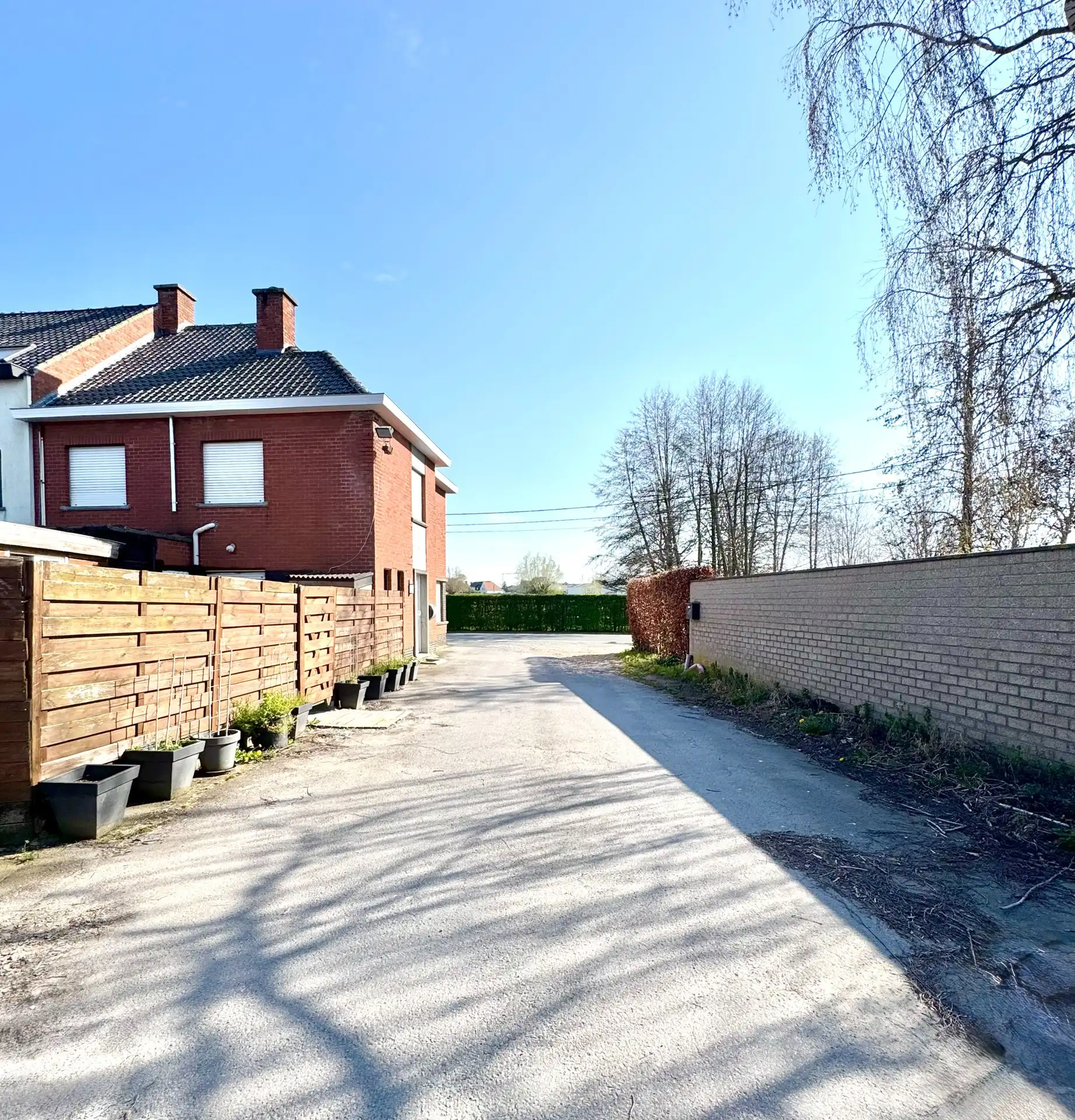MAGAZIJNEN - BEDRIJFSGEBOUWEN OP EN MET GROND | 3.941 M² foto 9