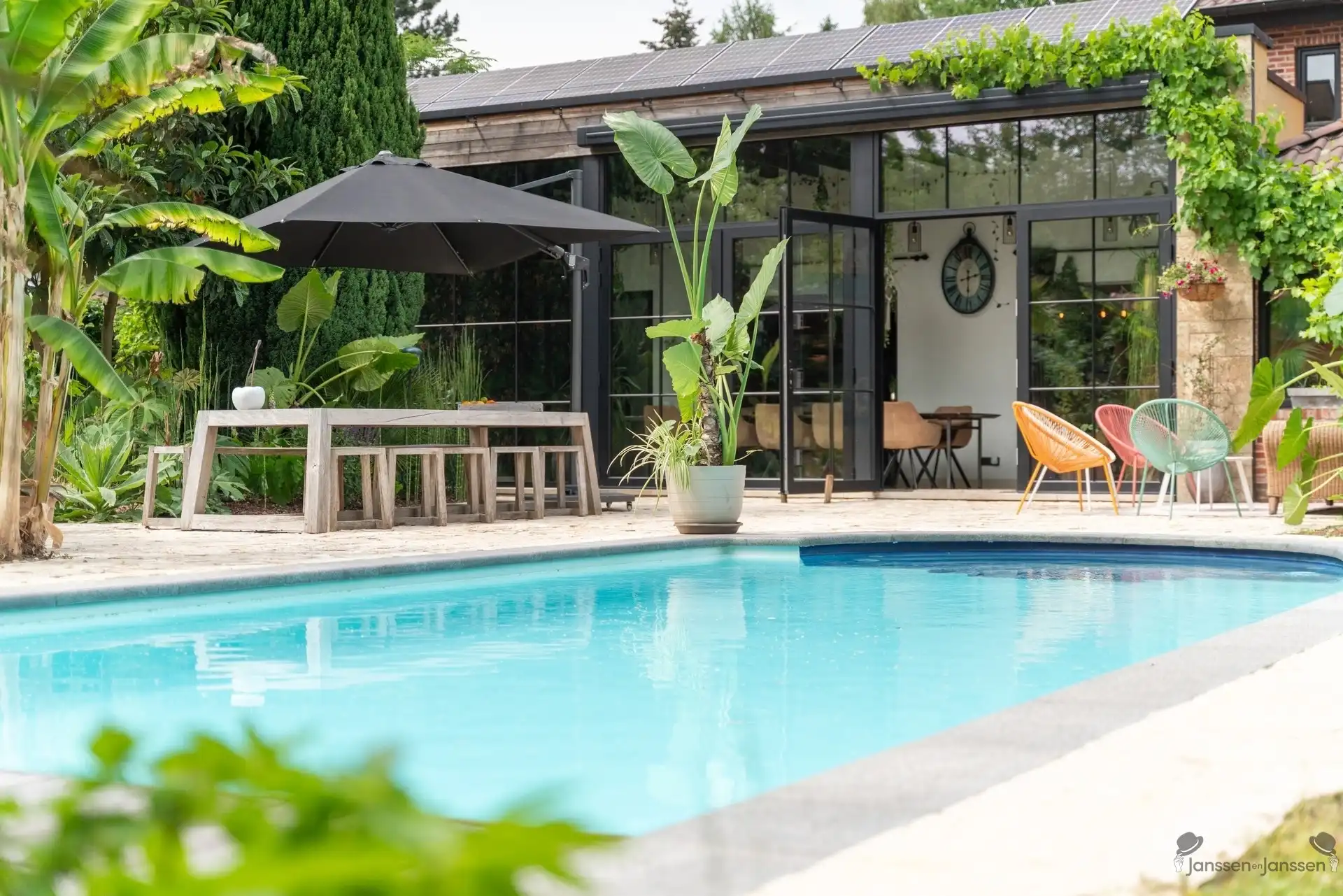 spaanse villa met zwembad foto 22