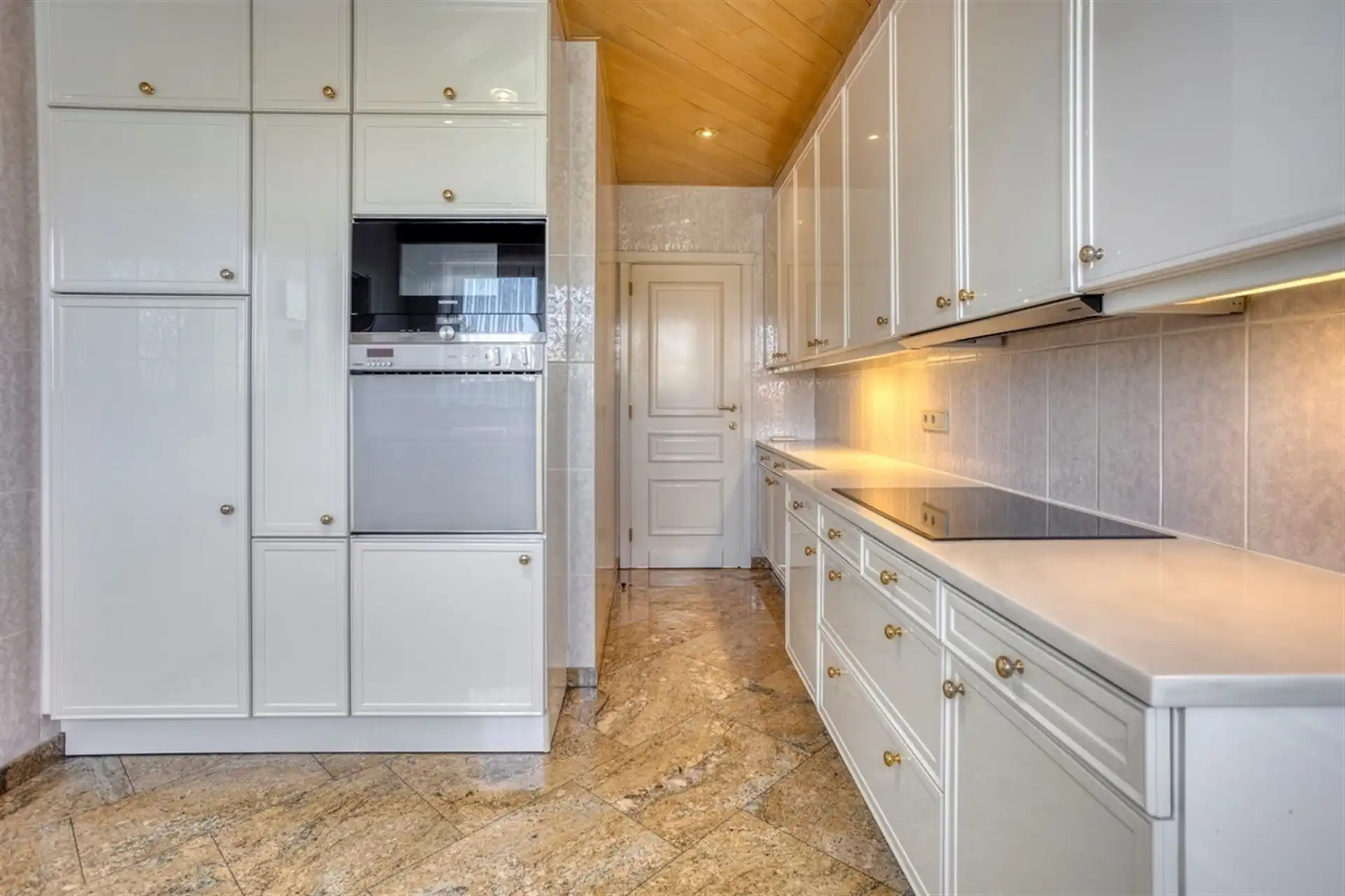 Fantastisch penthouse met 2 zonneterrassen

. foto 8