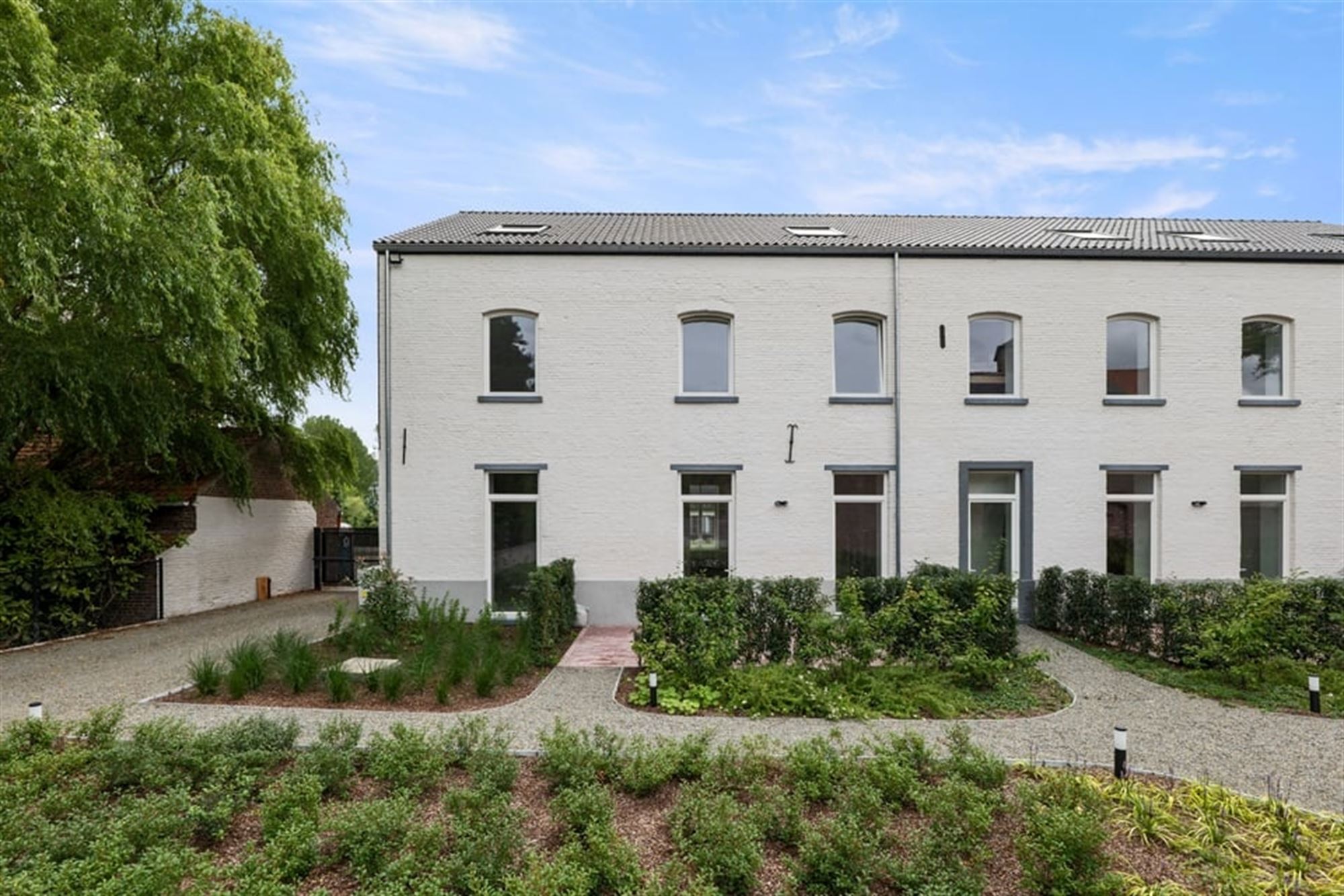 EXCLUSIEF WONEN IN EEN GERESTAUREERDE VIERKANTSHOEVE foto 40