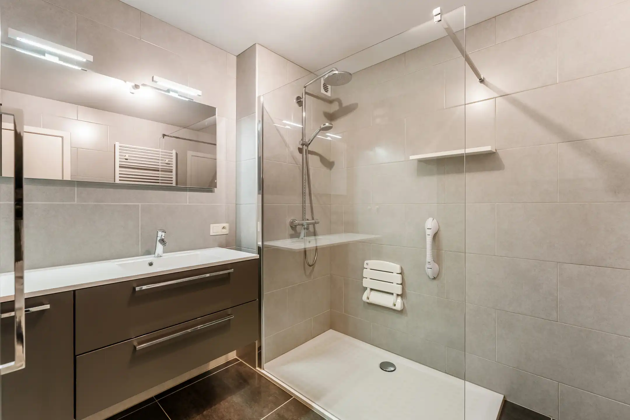 Instapklaar en energiezuinig 2 slaapkamer appartement  foto 15
