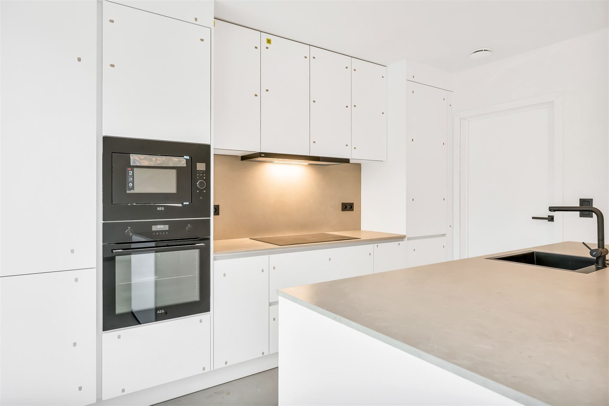 GELIJKVLOERS KWALITATIEF AFGEWERKT NIEUWBOUWAPPARTEMENT (6% BTW MOGELIJK!) VAN 100M² MET 2 SLAAPKAMERS TE PAAL-DORP foto 7