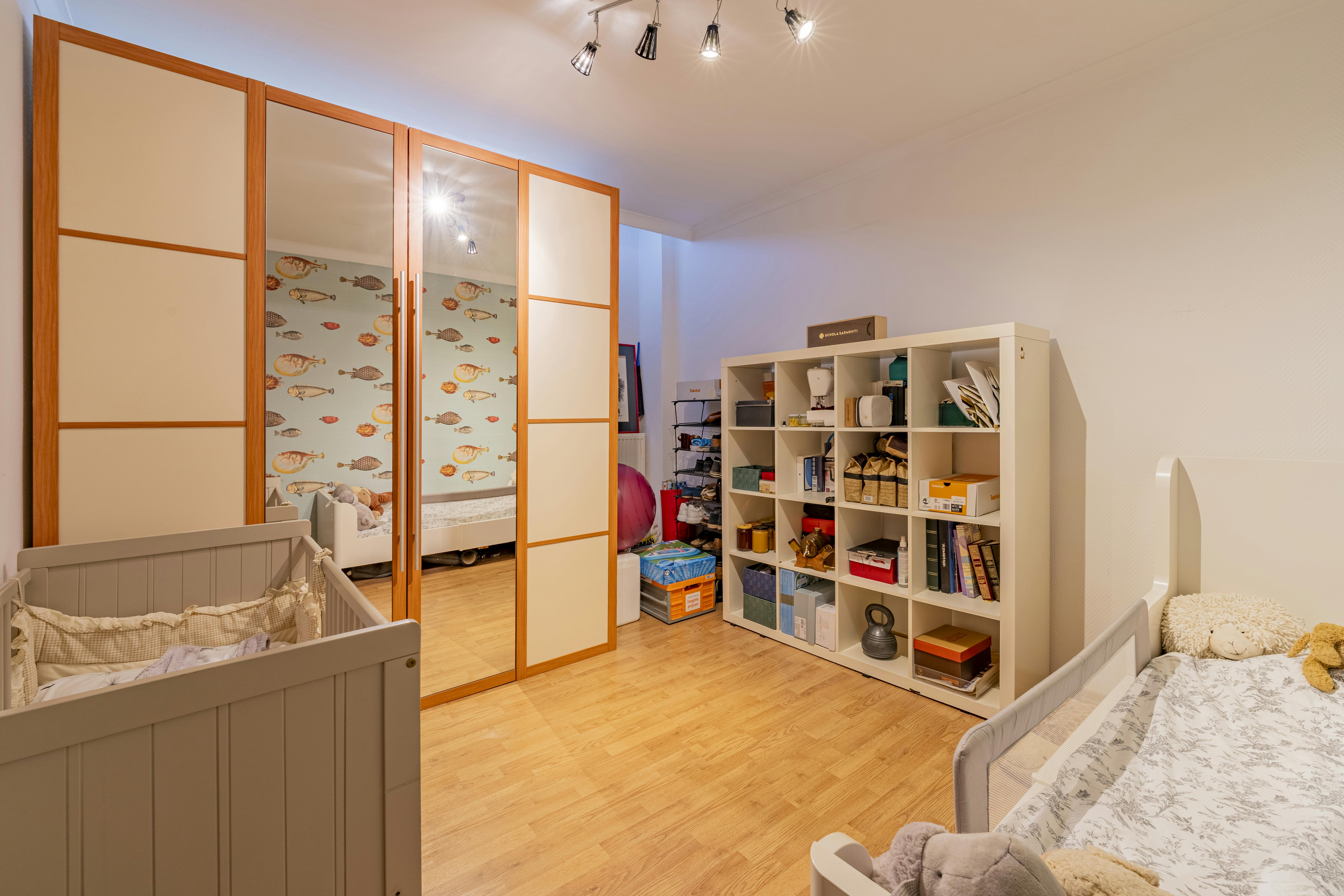 Instapklaar huis met 4 slaapkamers te koop in Boom foto 8