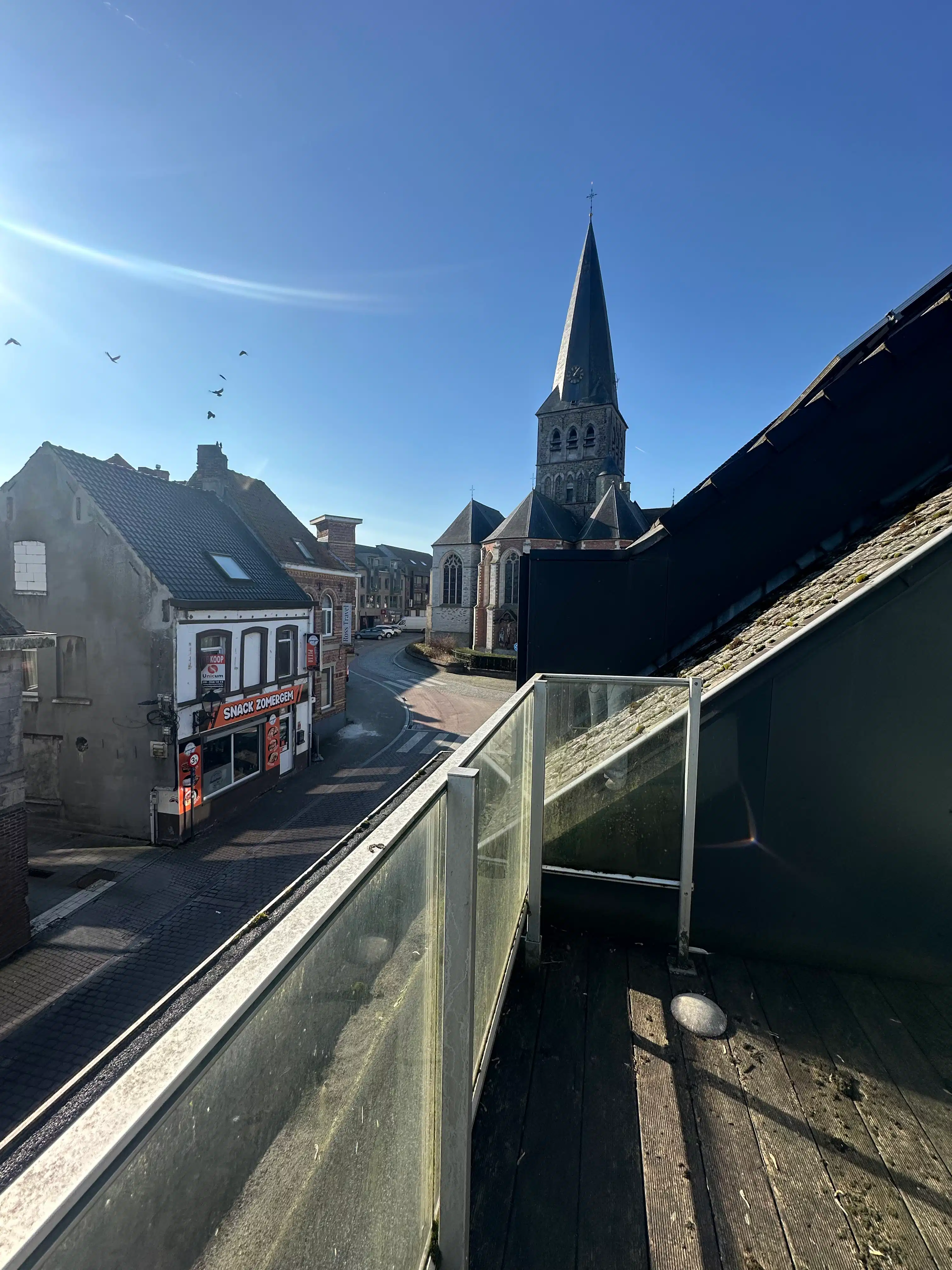 Te renoveren woning  in het hart van Zomergem foto 2