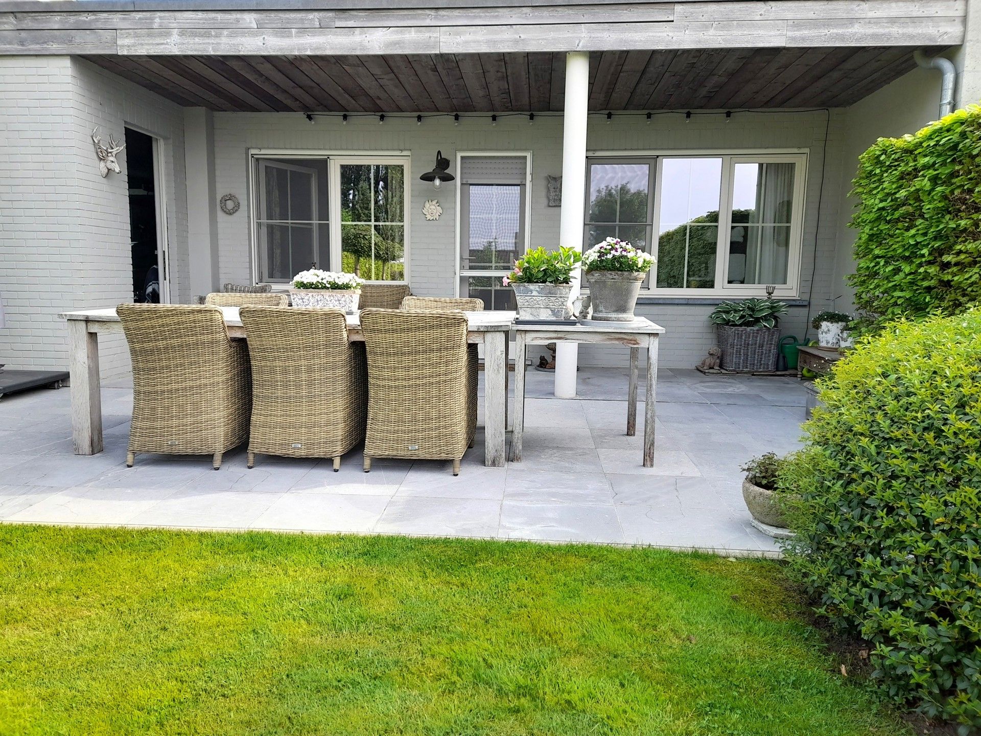 Prachtig 2-slpk-appartement met garage, terras en tuin  foto 15