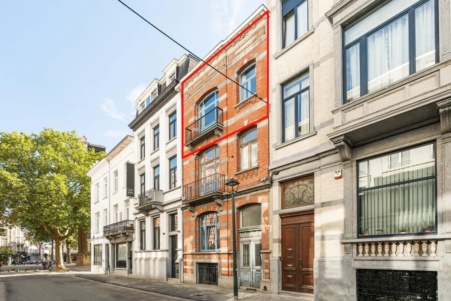 Gerenoveerd duplex-appartement met 2-kamers en zonnig terras foto 15