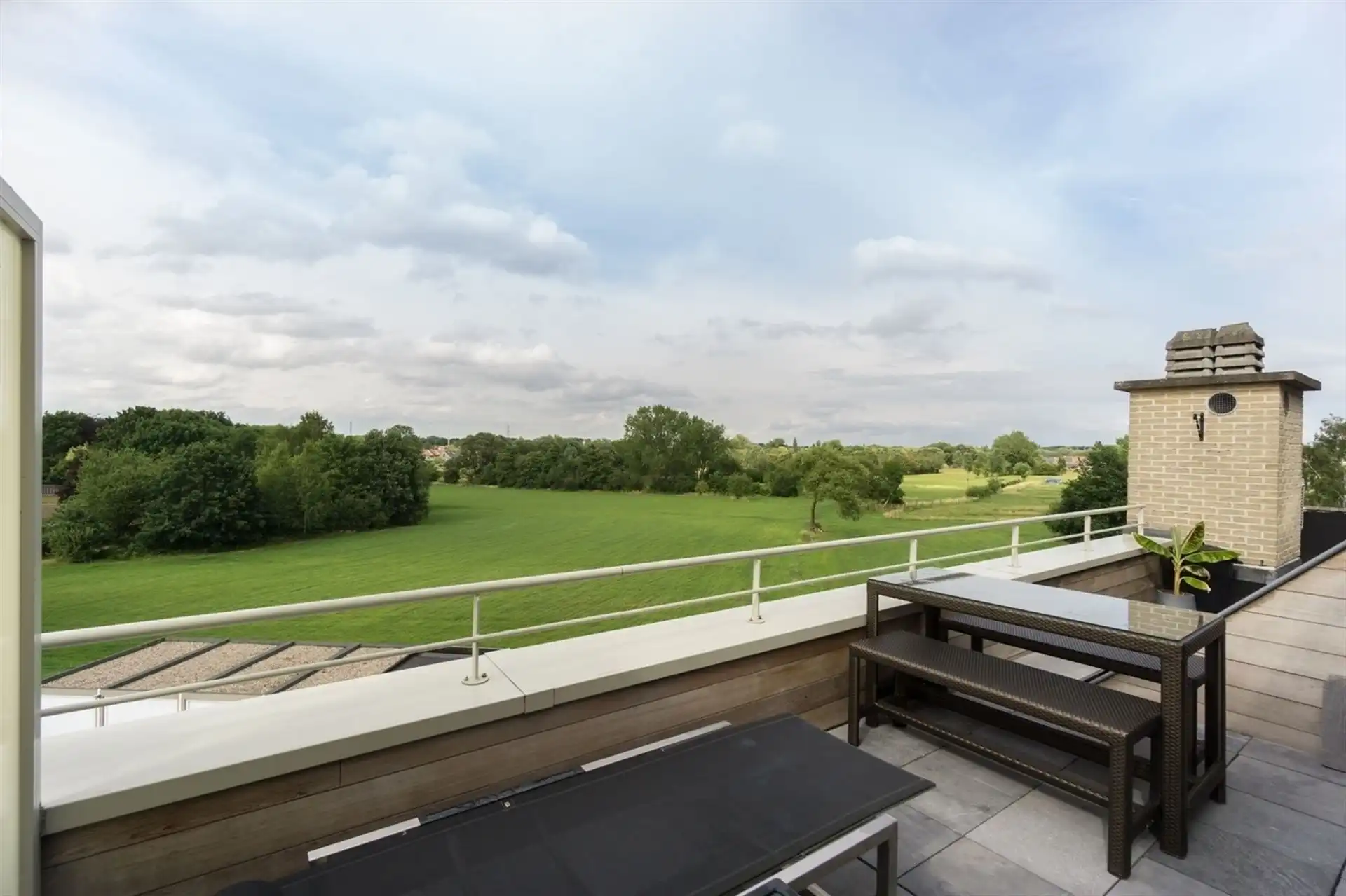 Penthouse met 2 slpks, terras en garage (+€29.000) foto 13