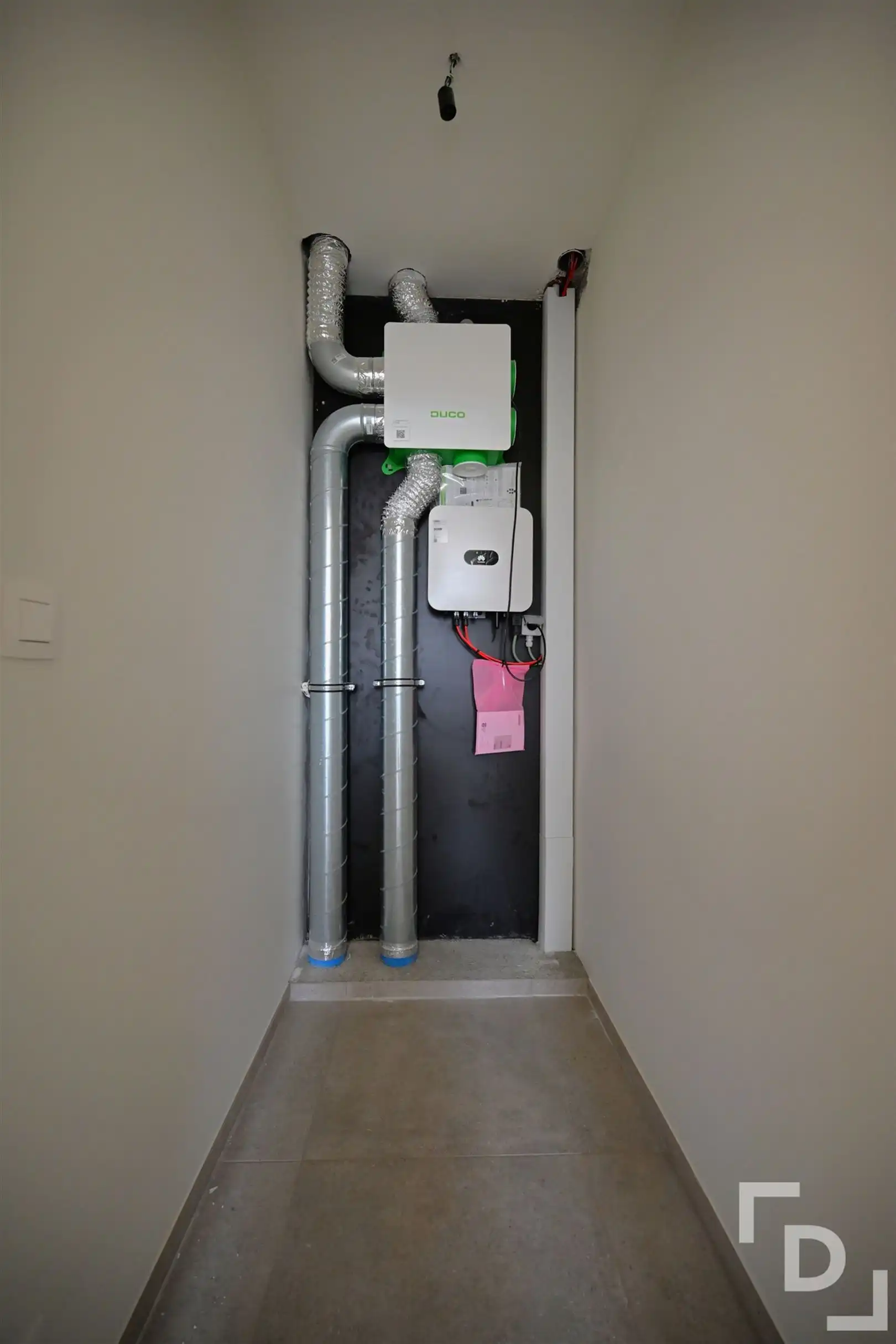 Afgewerkte nieuwbouwwoning te huur in hartje Proven. foto 19
