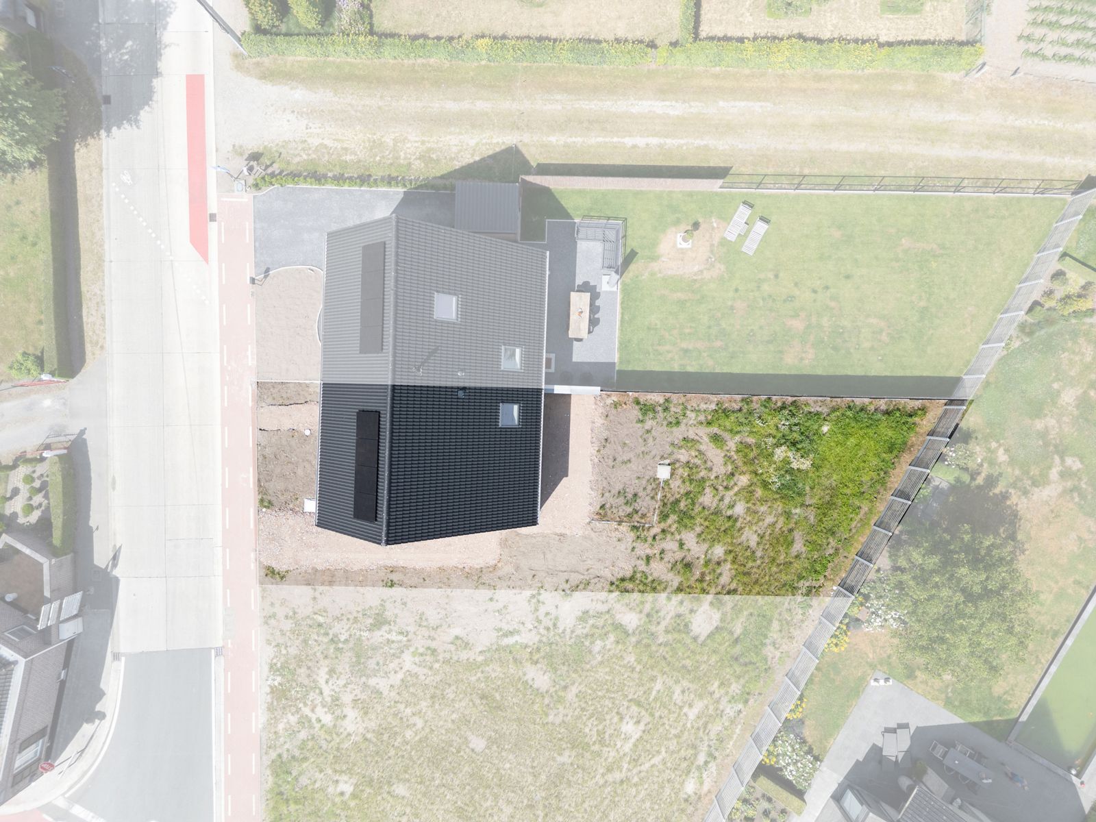 Landelijke, halfopen woning foto 17
