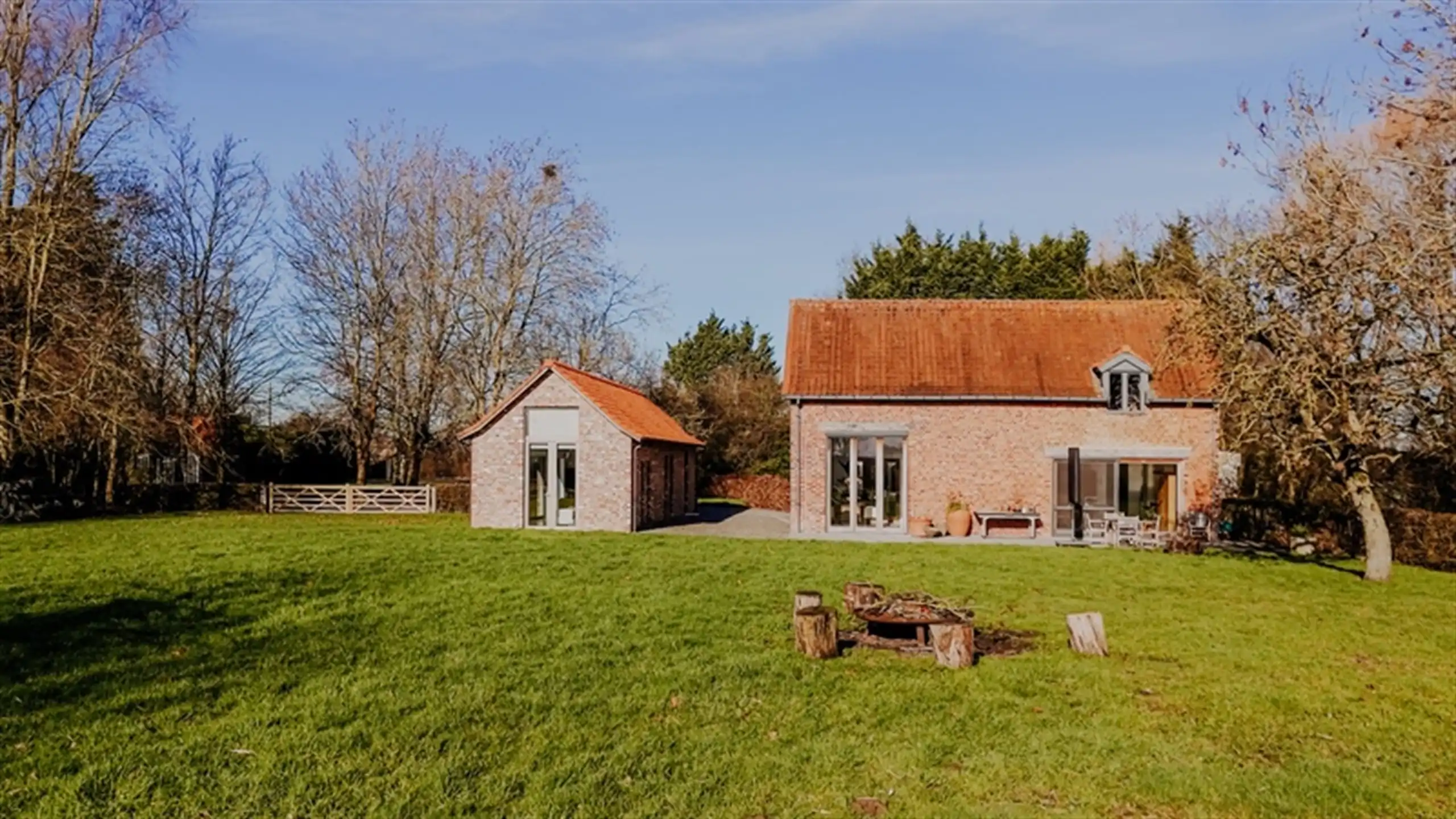 First Sale: vr 27/2 (16.00-20.00) & za 28/2 (9.00 - 17.00) foto 2