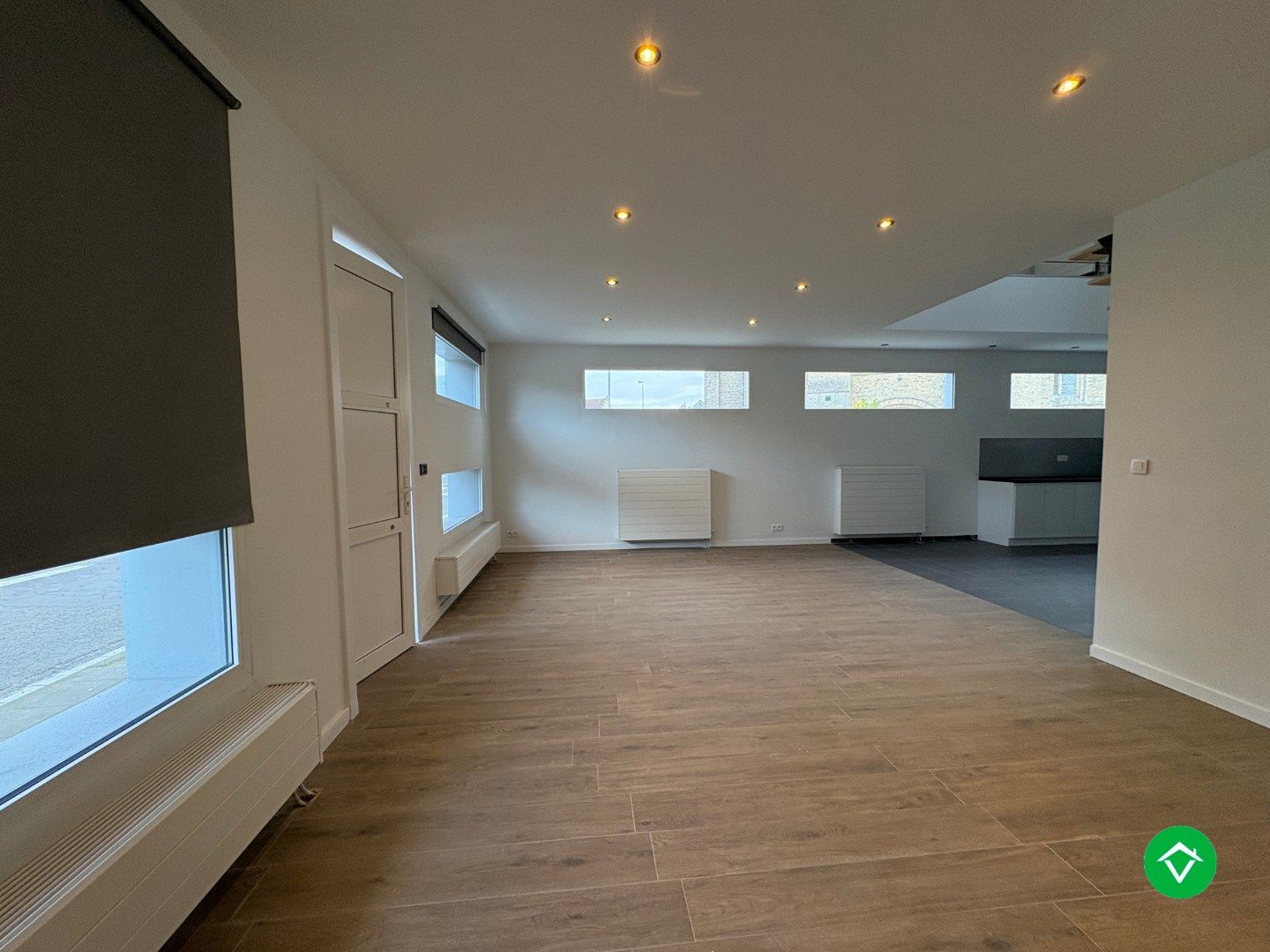 Te koop: gerenoveerde, lichtrijke woning met 3 slaapkamers en tuin te Middelkerke foto 6