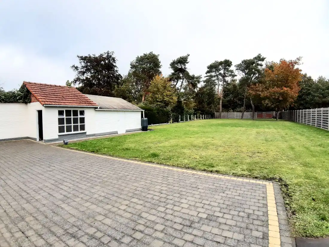 Karaktervolle driegevelwoning te Lommel foto 20