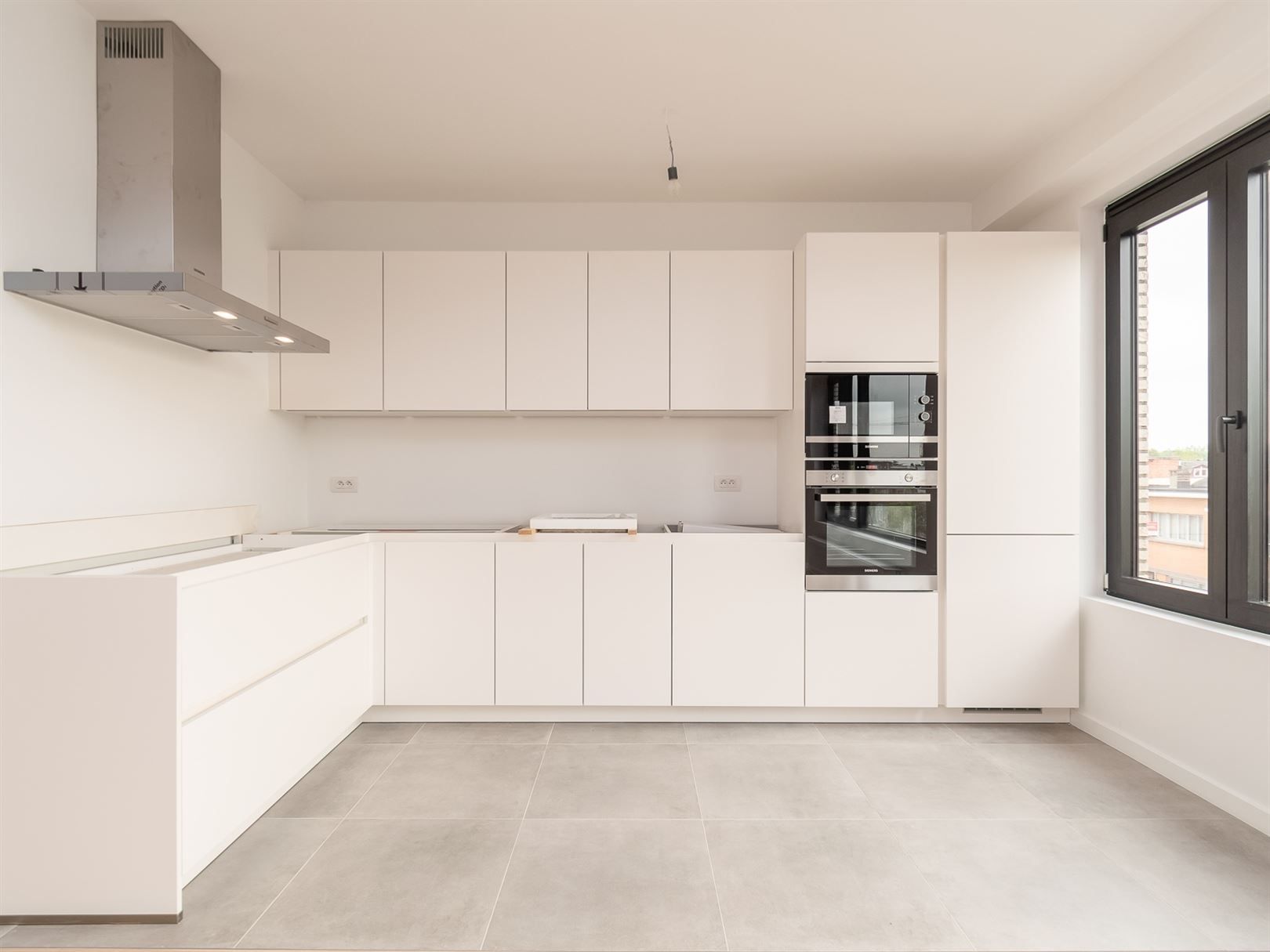 Licht en ruim 2-slaapkamerappartement met zuid georiënteerd terras.  foto 8