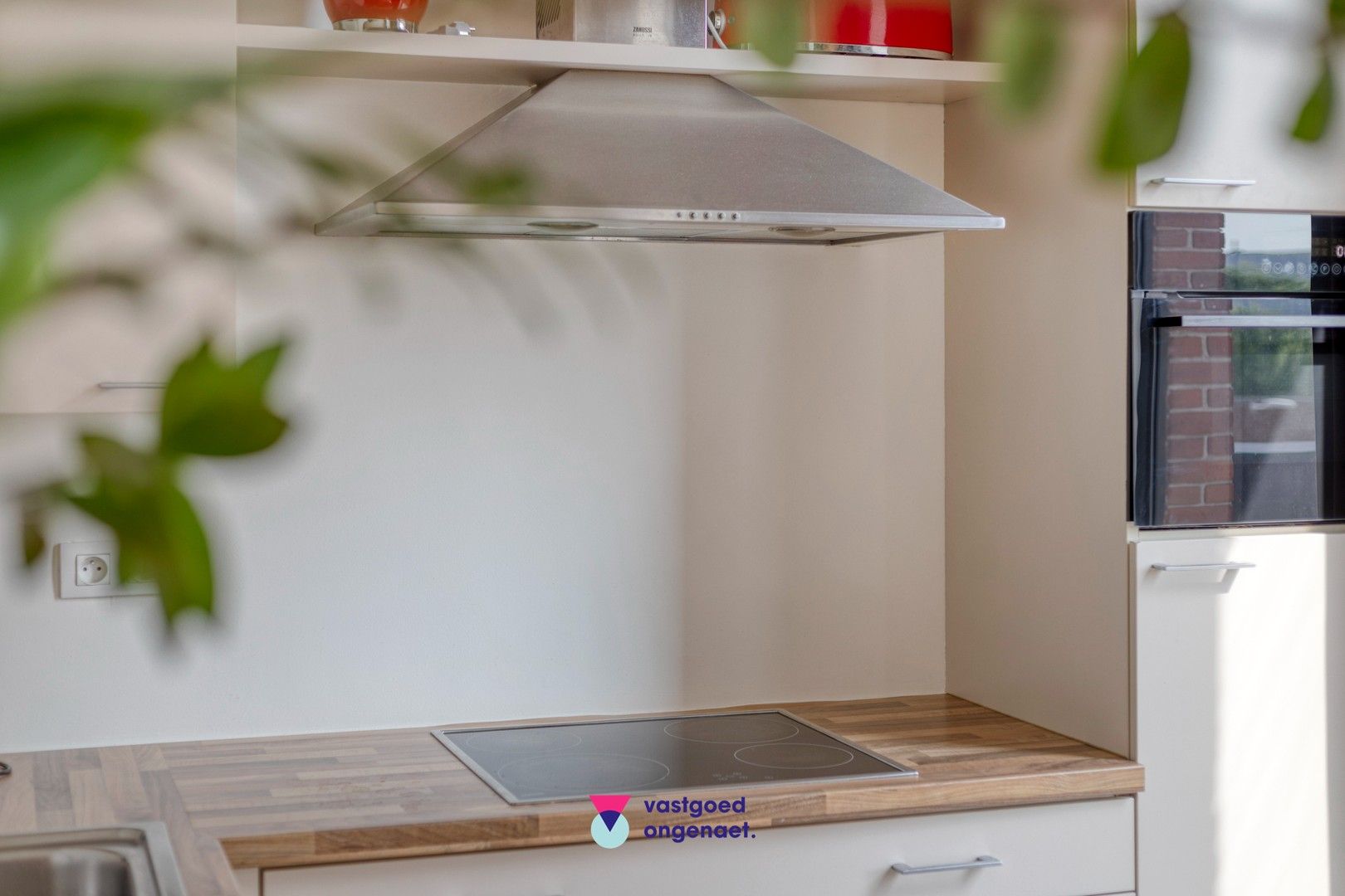 Unieke woning met tuin in autoluwe wijk foto 9