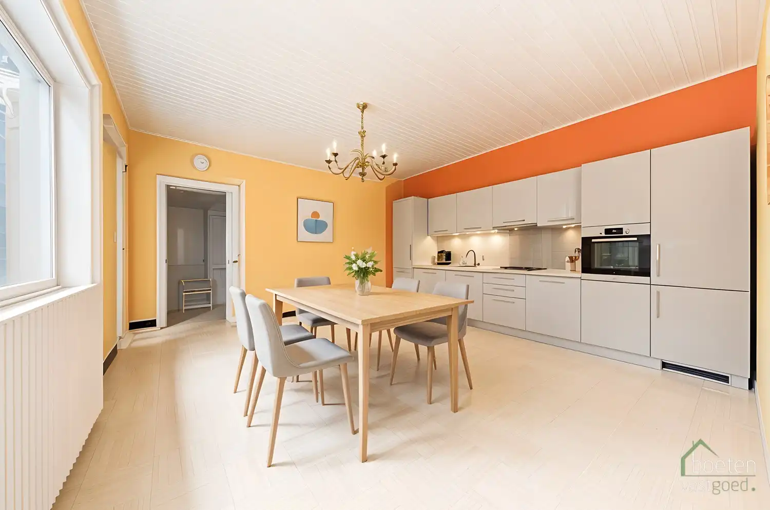 VEURNE: Karaktervol eigendom, type herenwoning, in het bruisende hart van Veurne-centrum, met een waaier van mogelijkheden! foto 22