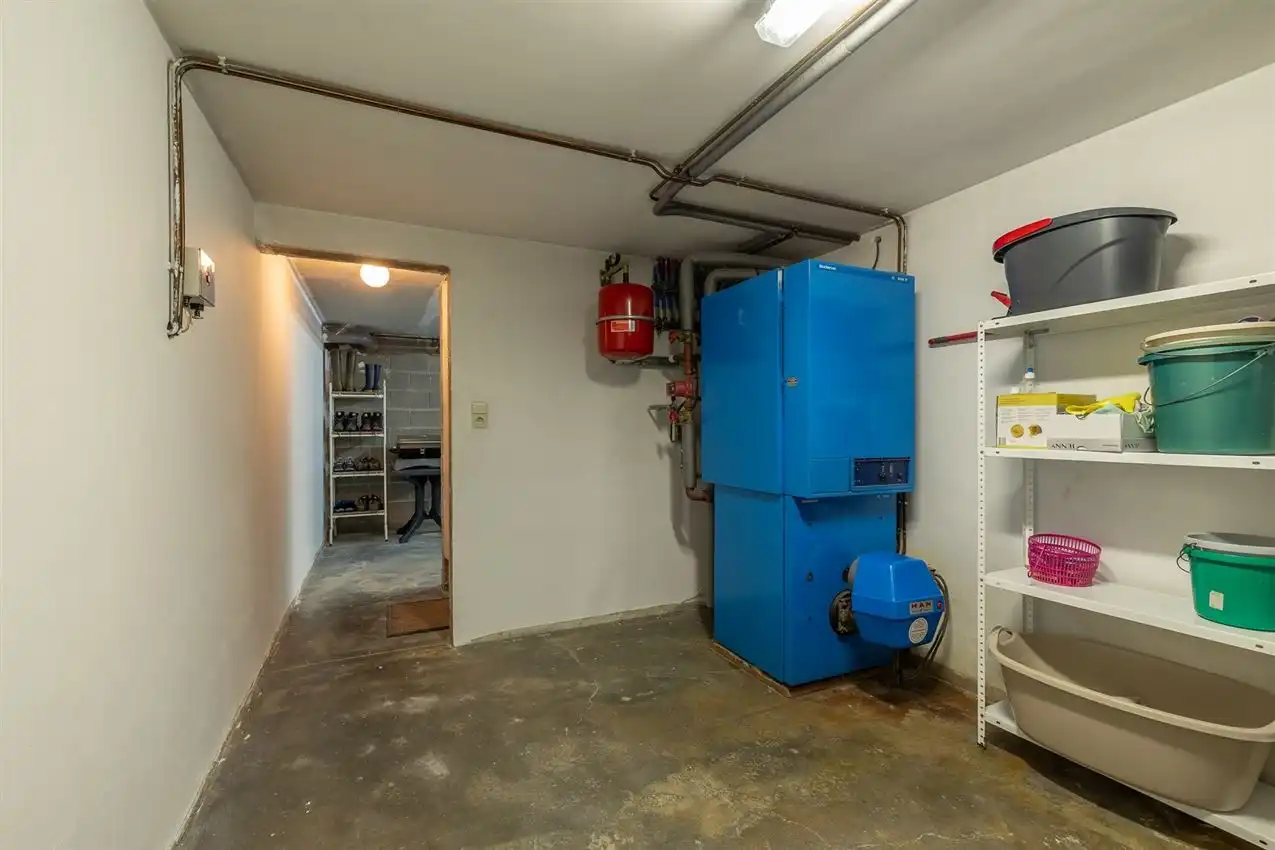 Landelijk gelegen met diepe tuin aan de Motte en vlotte verbinding naar E314. foto 31