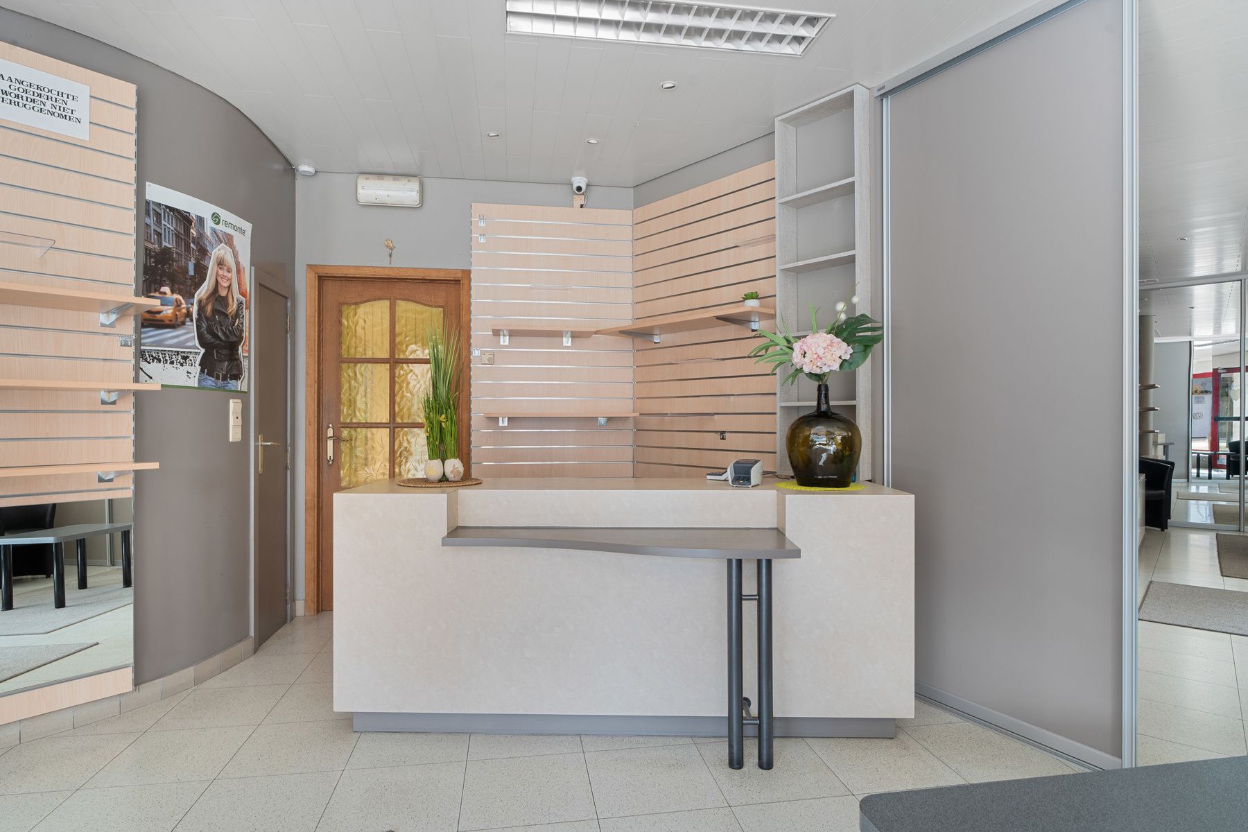 Commercieel pand op een goede locatie foto 10