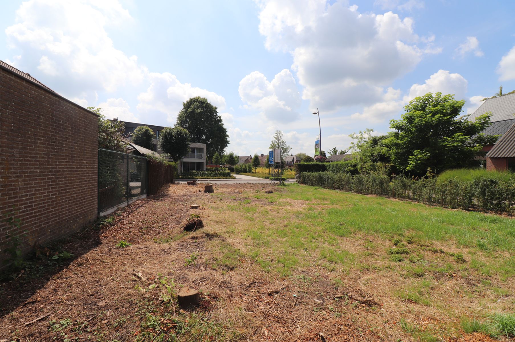 Perceel bouwgrond voor open bebouwing in het centrum van Merksplas. foto 4