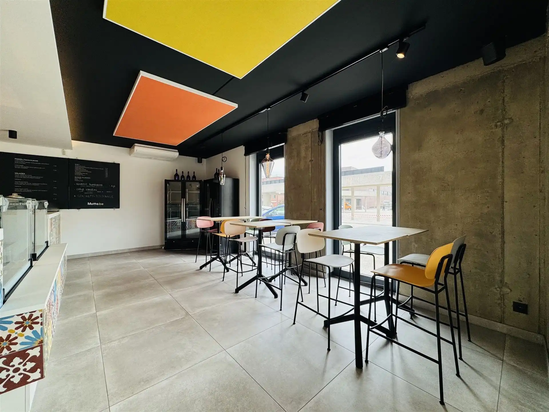 Volledig ingerichte handelszaak! foto 12