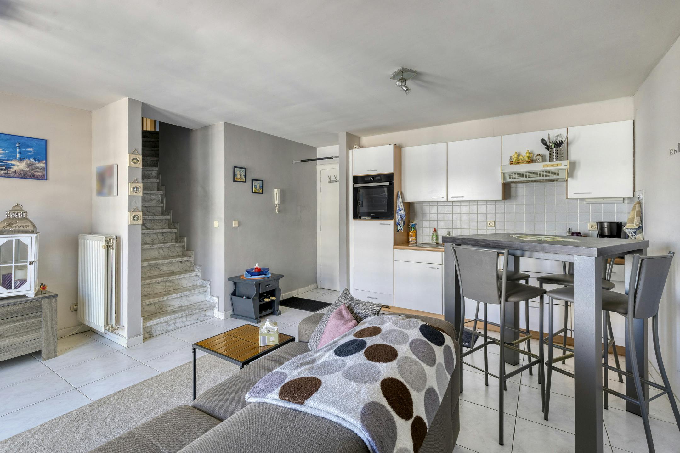 Instapklare duplex met 2 slaapkamers in het hartje van Koksijde-Bad foto 5
