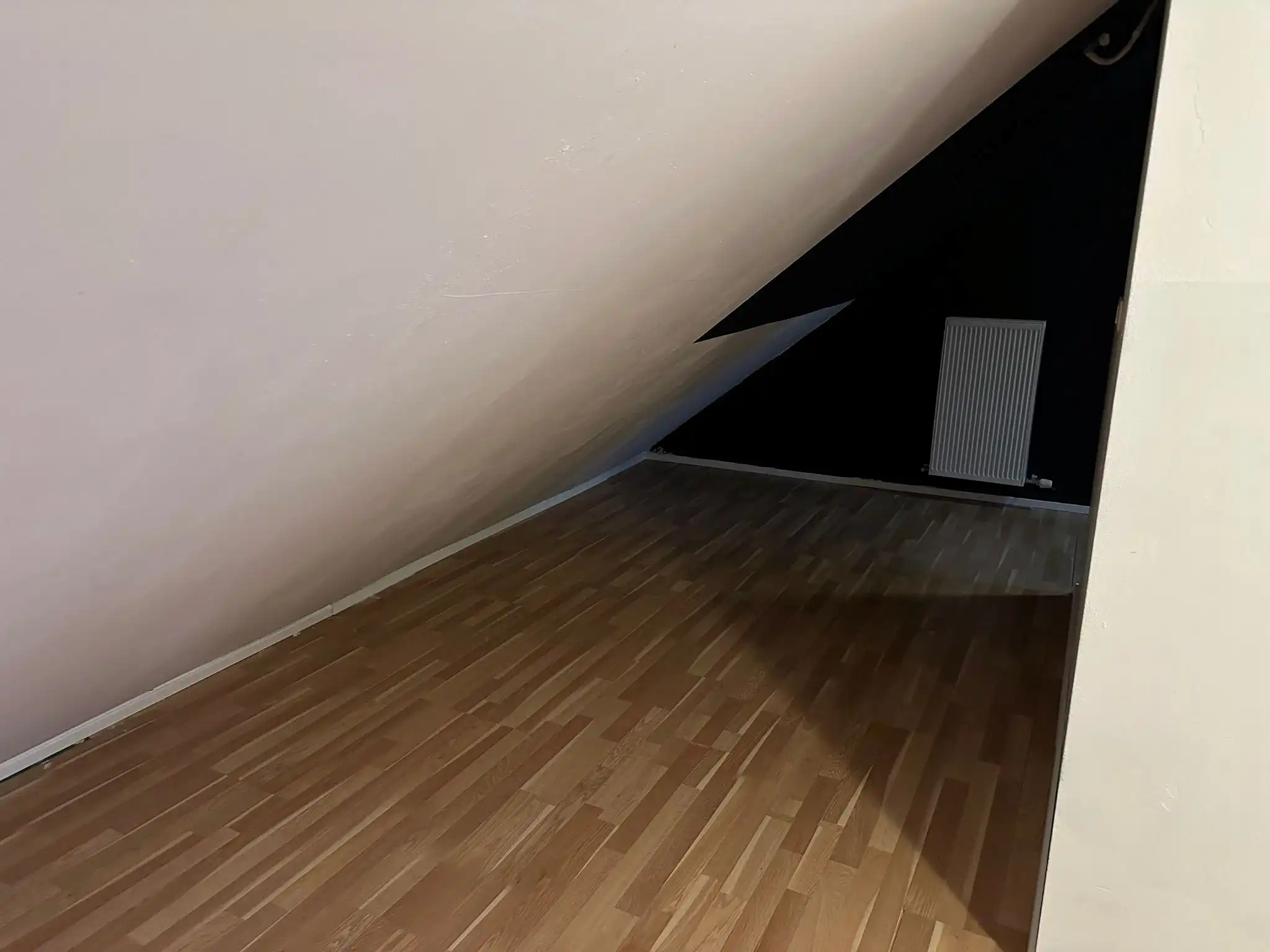 Dakappartement met 2 ruime slaapkamers te Eisden centrum foto 11
