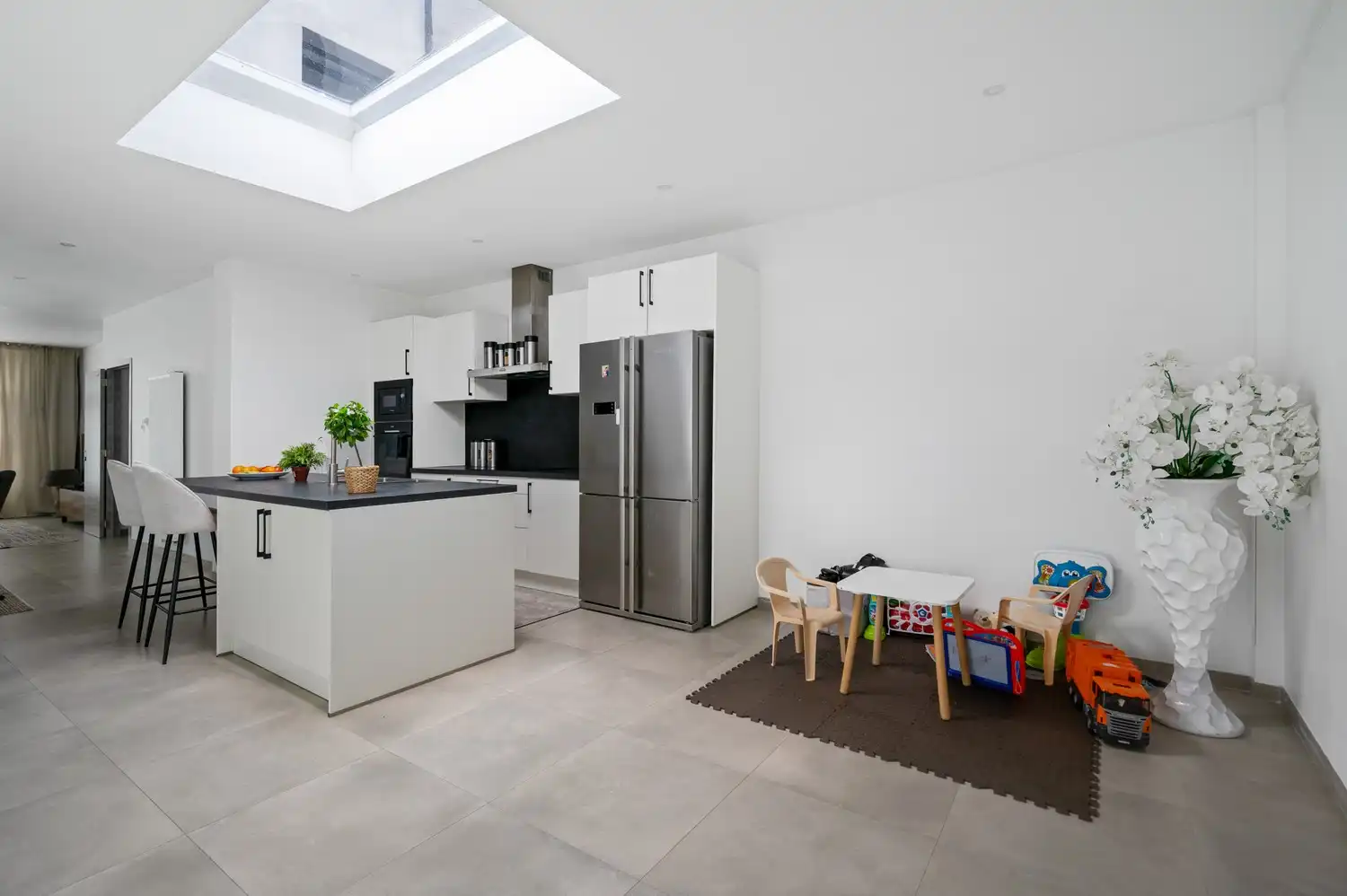 Gerenoveerde woning met tuin en polyvalent bijgebouw te Reet foto 4