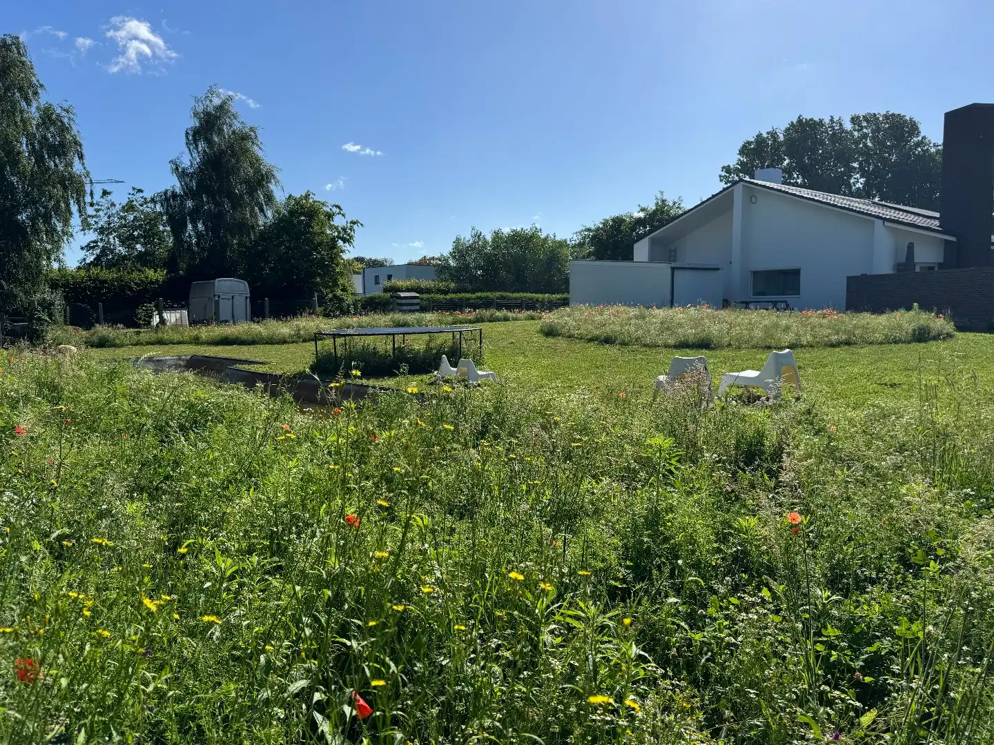 TE KOOP: Ruime architectenwoning in residentiële wijk 'De Piste'. Rustig, groen en zeer bereikbaar perceel van 1800m²! foto 22