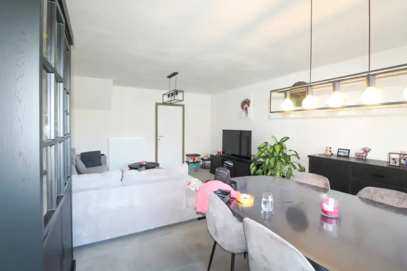 Zeer energiezuinige woning te Roeselare foto 2
