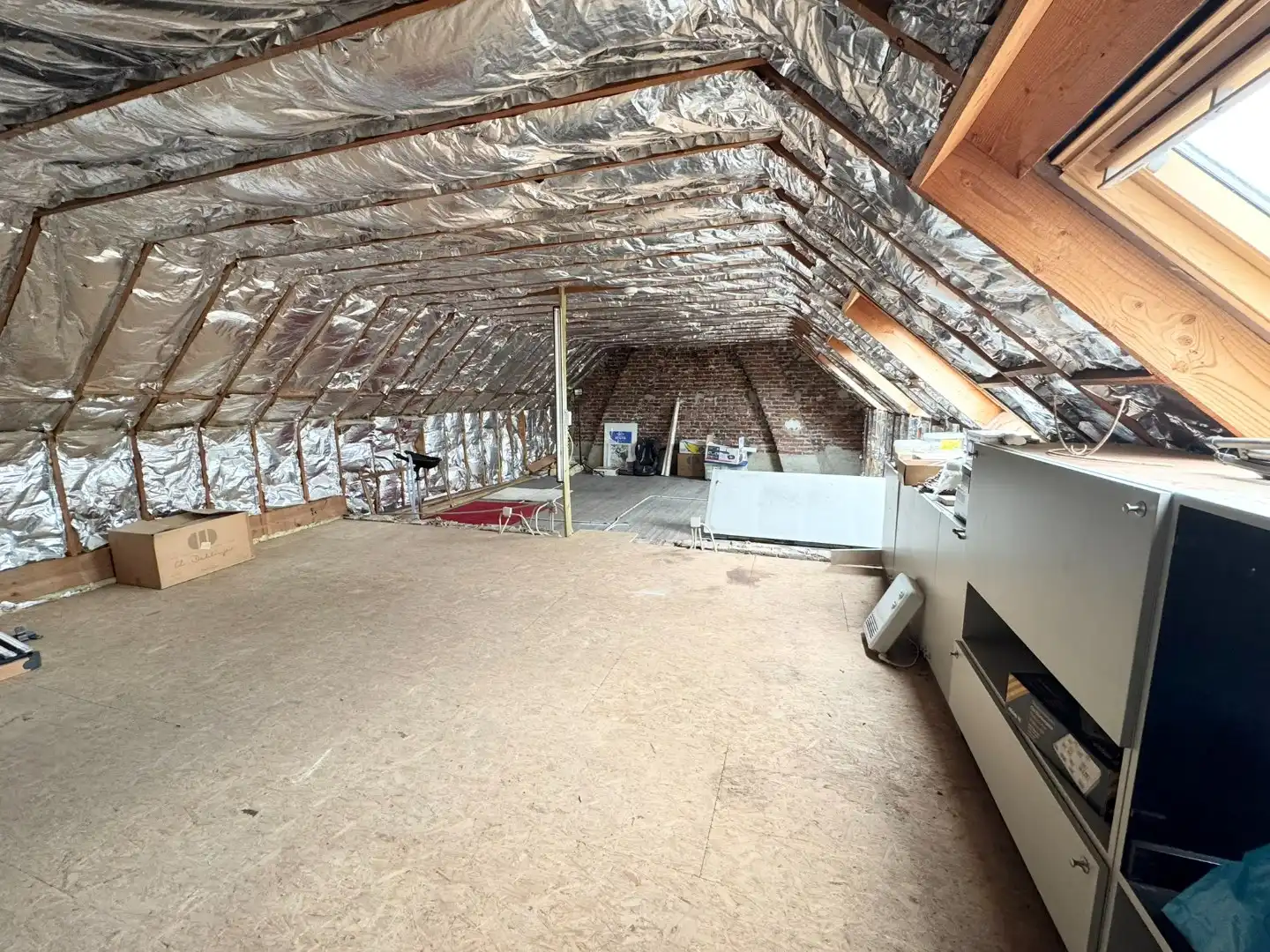 Ruime woning met 4 slaapkamers en grote tuin in centrum Oordegem foto 15
