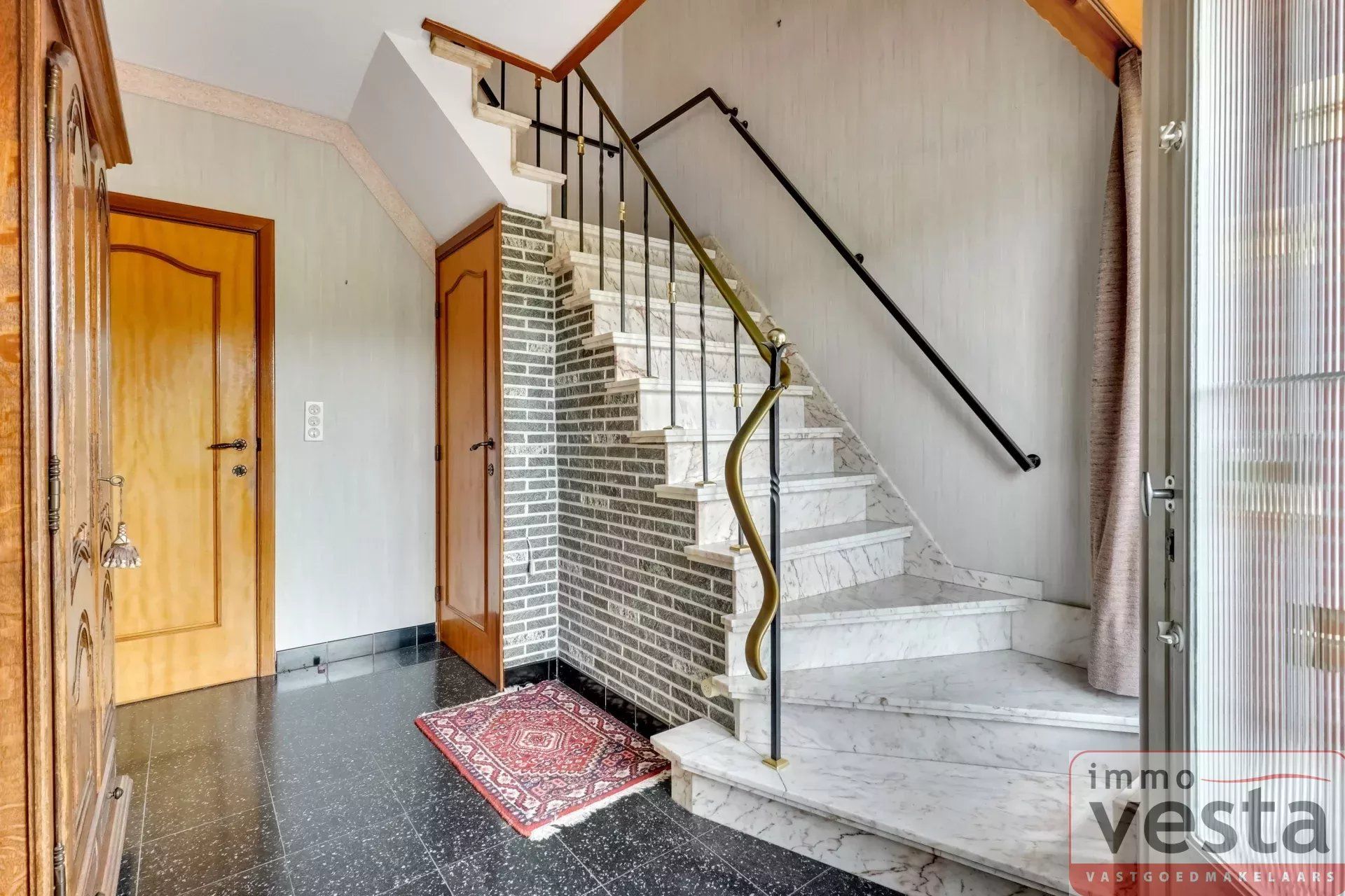Ruime, landelijk gelegen woning op goede locatie foto 14