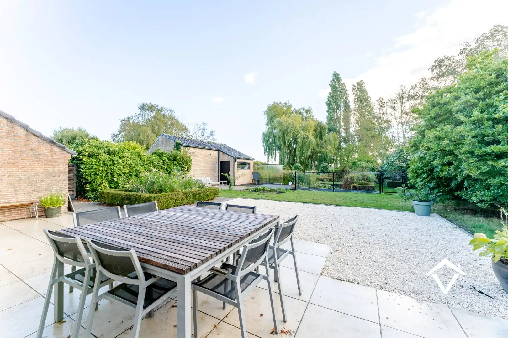 Instapklare woning met 6 slaapkamers op een topligging te Koekelare  foto 22
