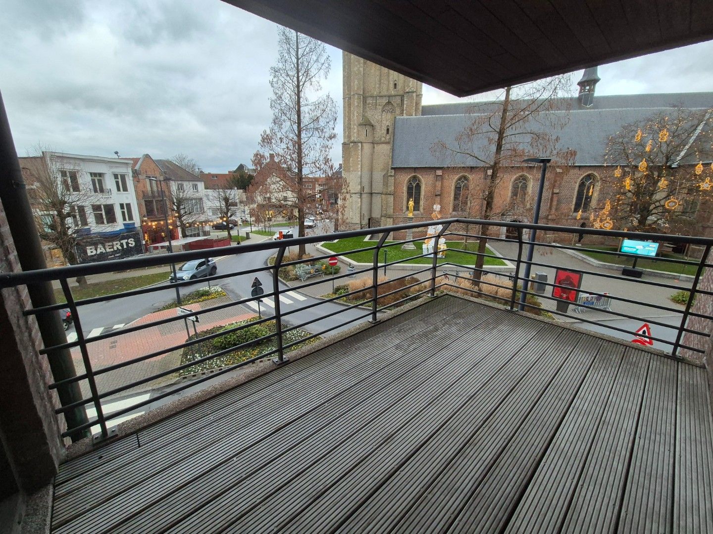 Luxueus en Ruim Hoekappartement in Centrum Roeselare foto {{pictureIndex}}