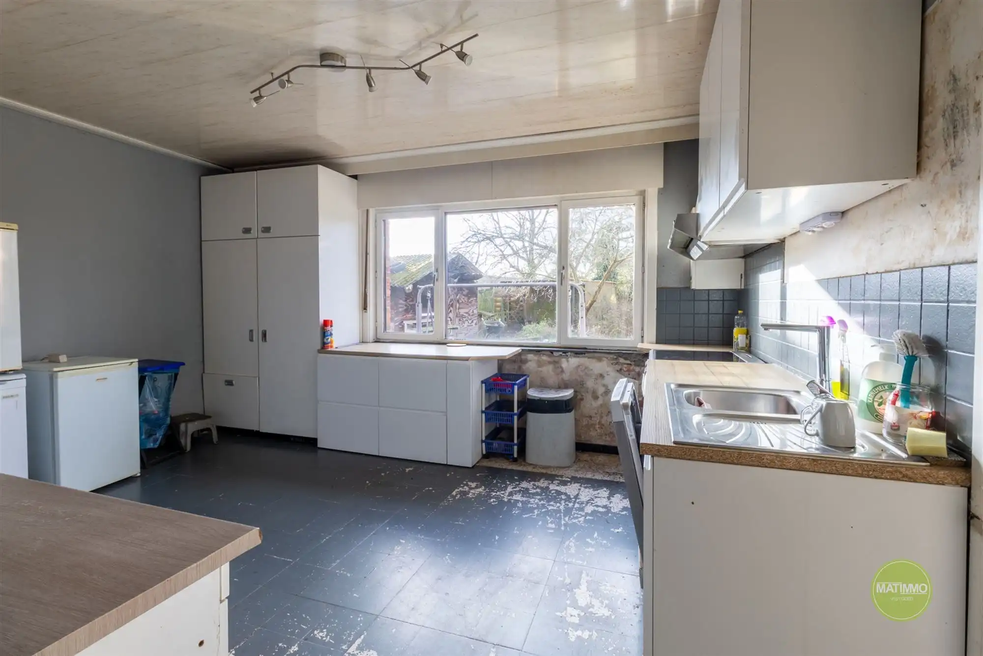 Authentieke gezinswoning met karakter en potentieel in Balen foto 8