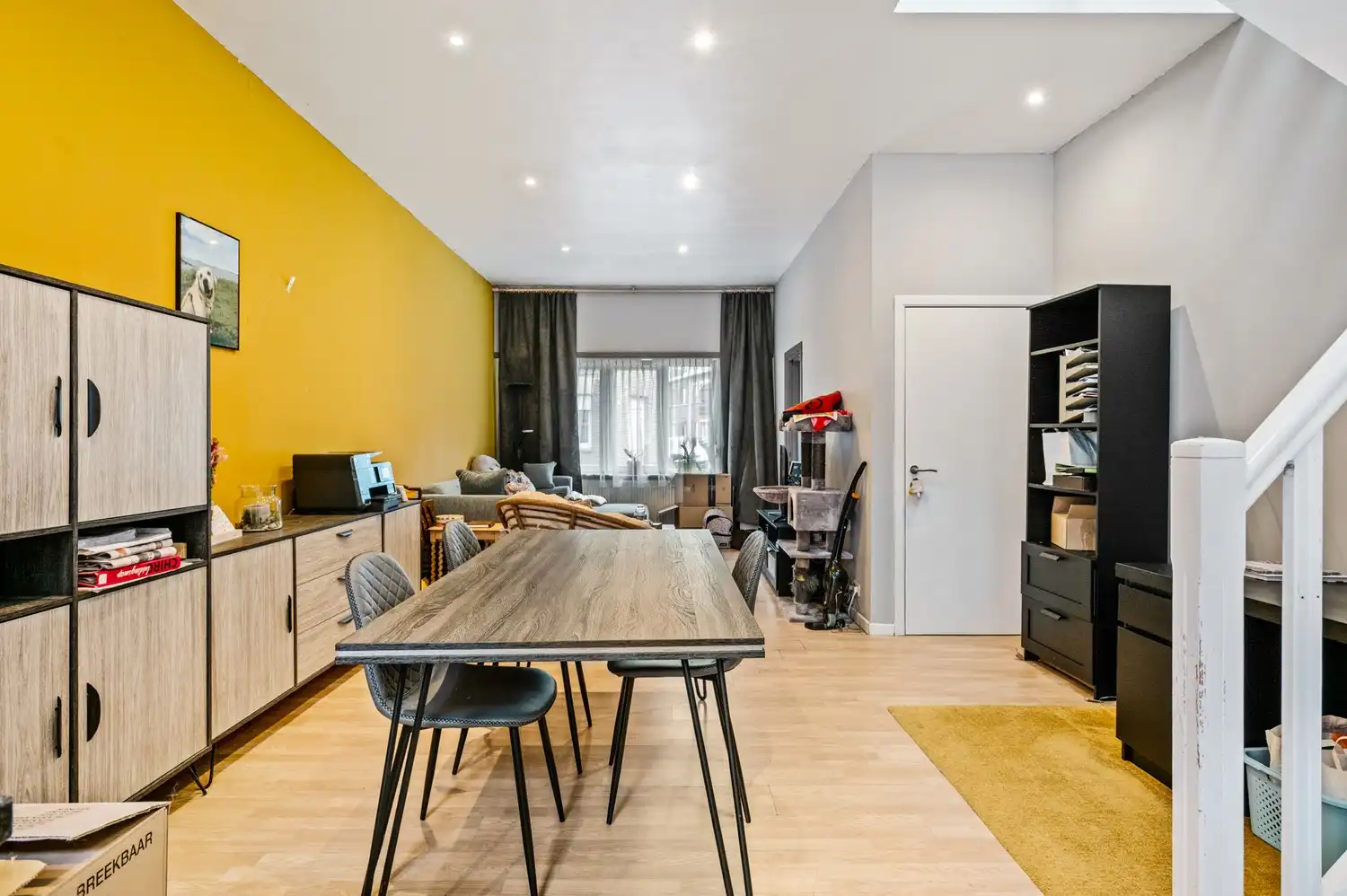 Toffe woning met 2 slaapkamers en een charmante tuin in Merksem! foto 3