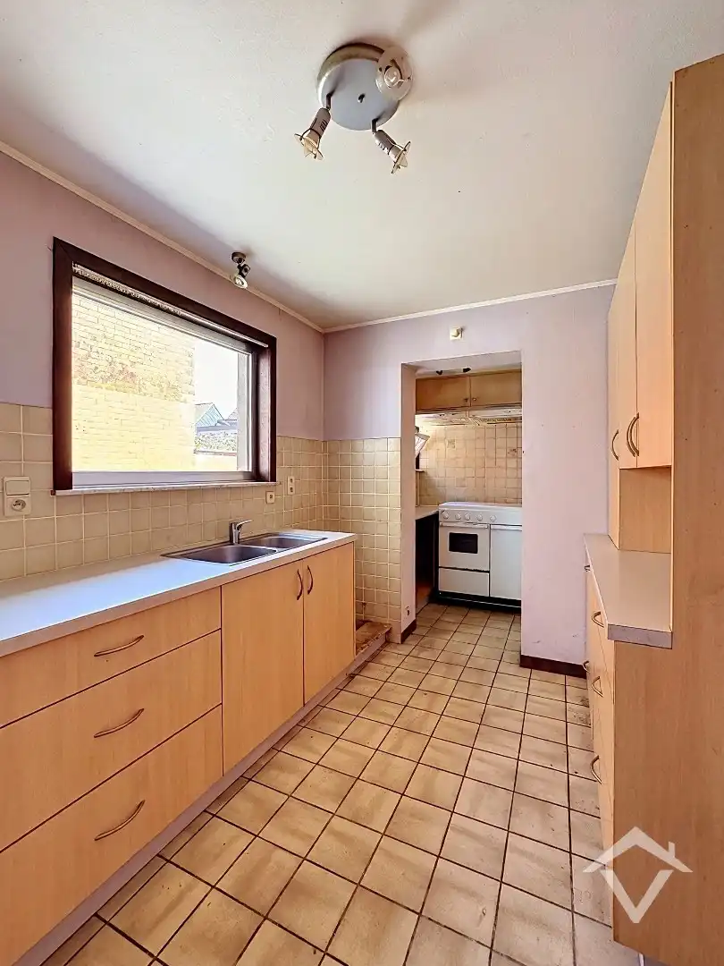 Woning met 3 slaapkamers en garage te Eernegem foto 8