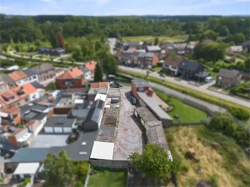 2 TE RENOVEREN WONINGEN+ 16 GARAGES OP EEN PERCEEL VAN 9A87 foto 37