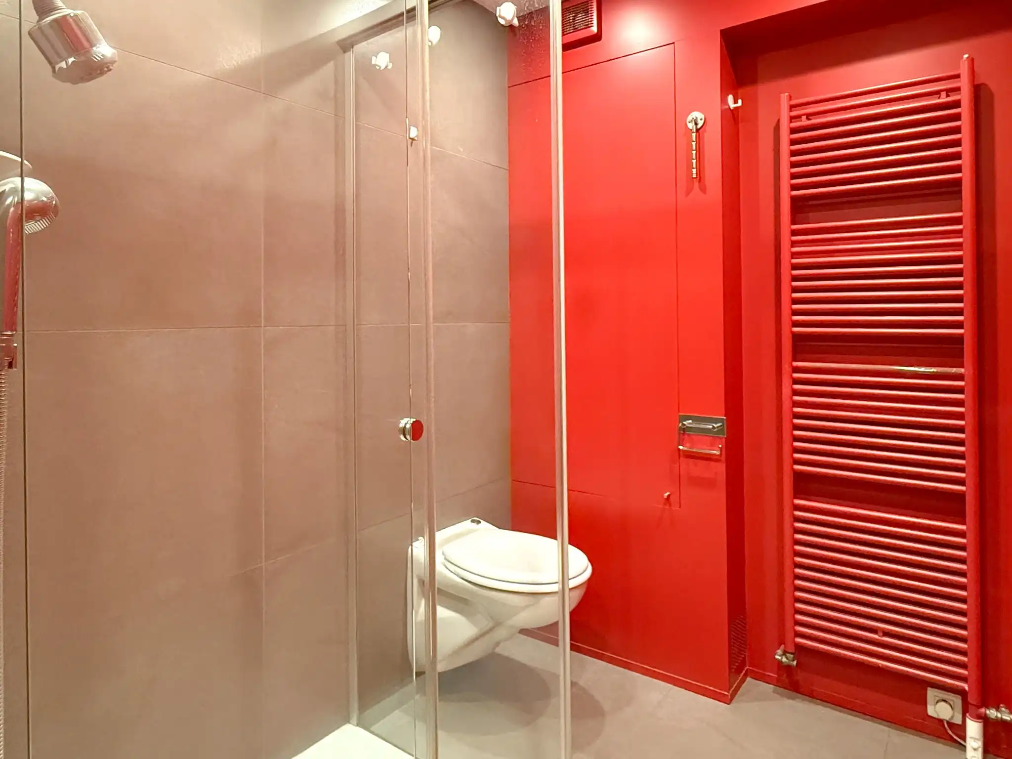 Instapklaar appartement met 1 slaapkamer op topligging in Beveren foto 11