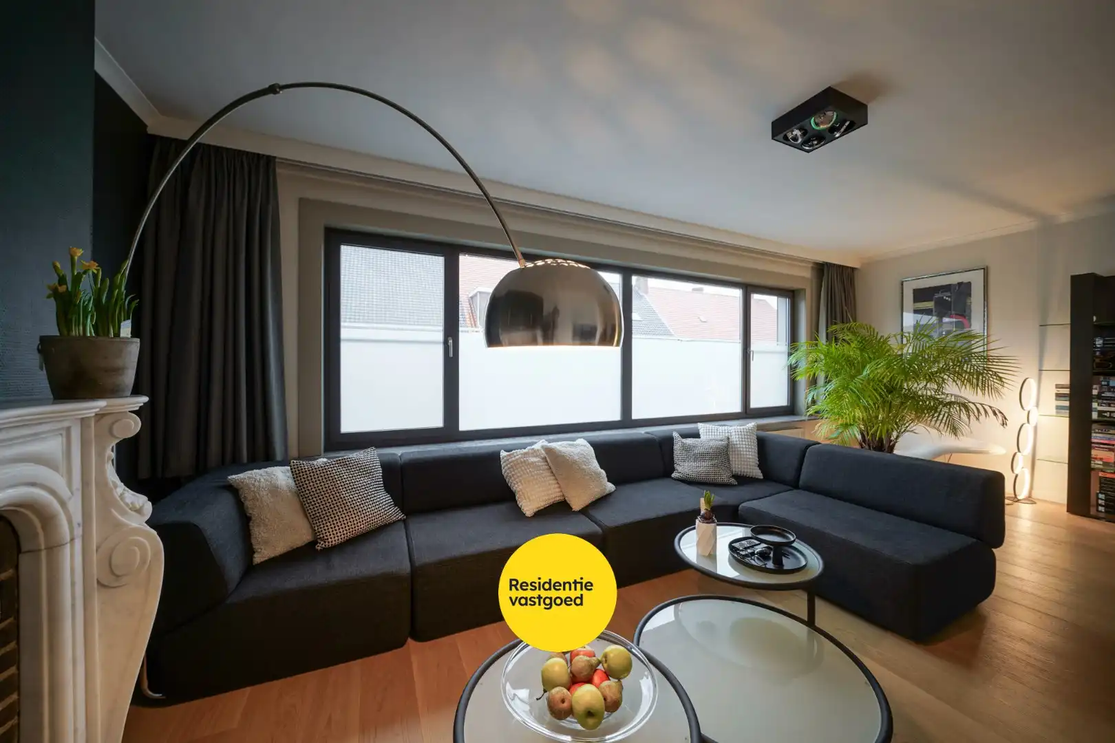 Ruime bel-étage woning met tuin en garage op rustige ligging te Bredene foto 8