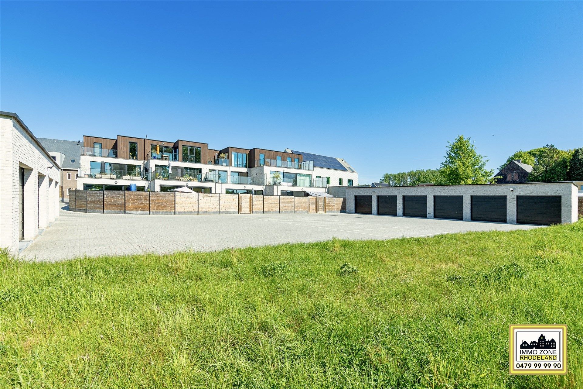 Lichtrijk appt met 2 slpks, 3 terrassen, garage, staanplaats foto 28