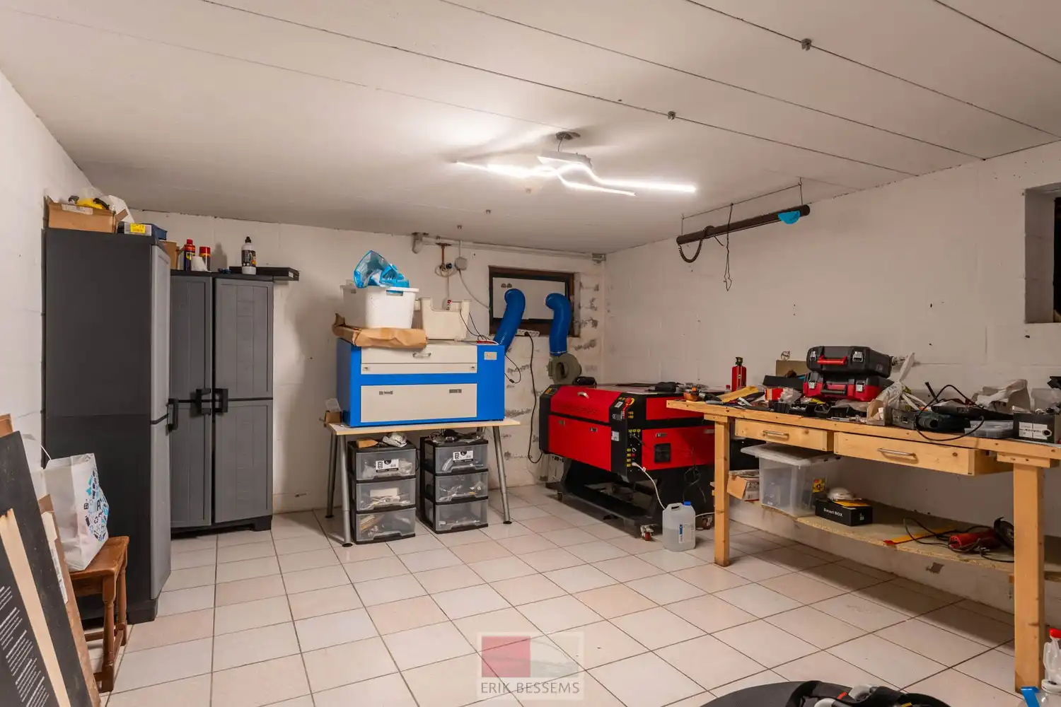 Vrijstaande woning gelegen op een royaal perceel van maar liefst 990 m² en beschikt over een bewoonbare oppervlakte van circa 221 m² foto 29
