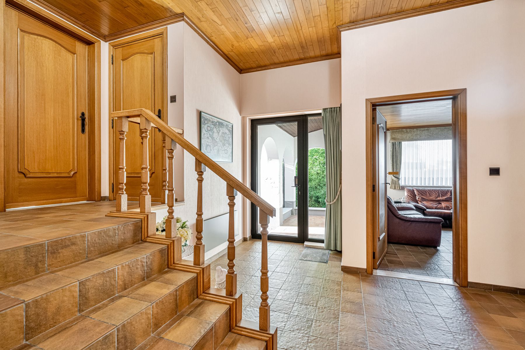 VILLA MET 4 SLPK EN CENTRALE LANDELIJKE LIGGING  foto 7
