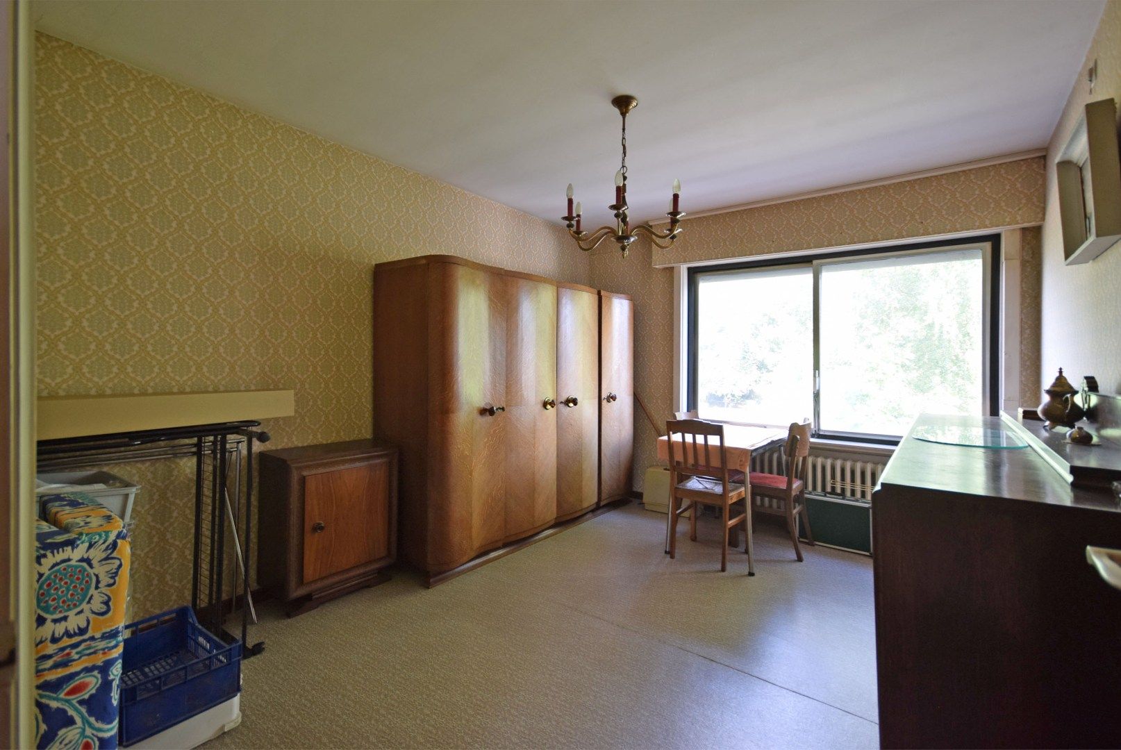 Karaktervolle halfopen bebouwing met ruime tuin te Roeselare foto 8