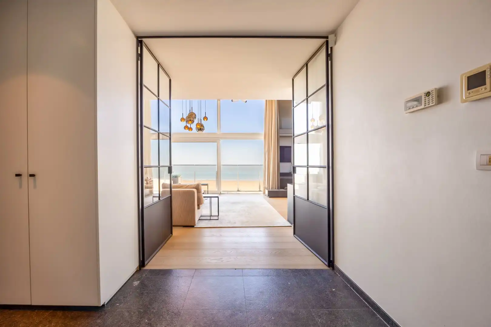 Exclusieve mezzanine met panoramisch frontaal zeezicht – Residentie Royal Navy foto 18