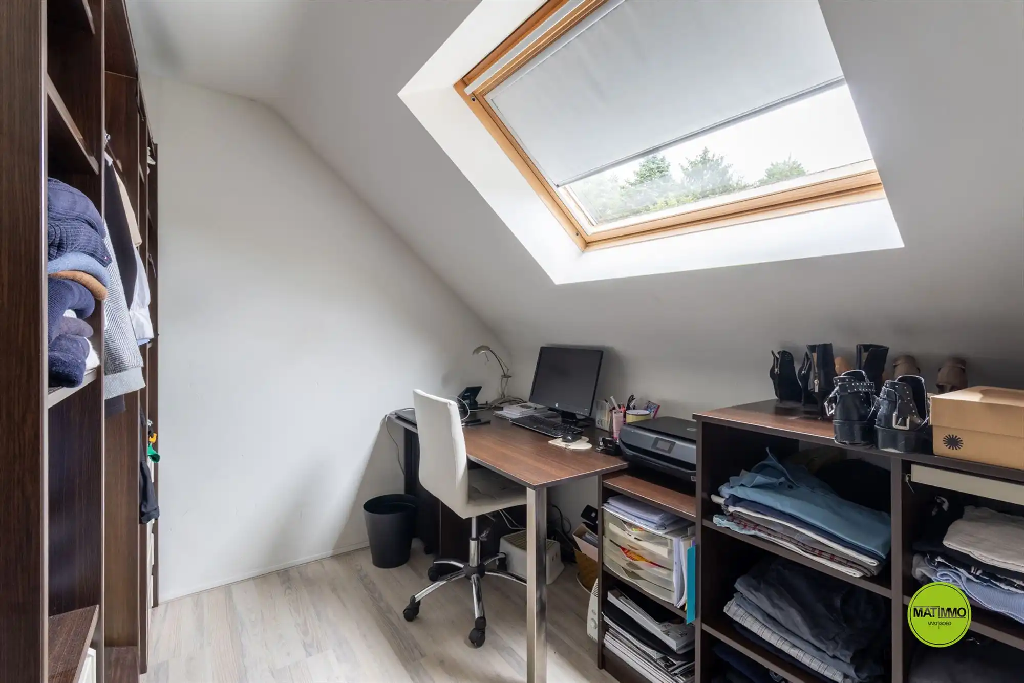 Instapklare vrijstaande woning met praktijkruimte foto 19